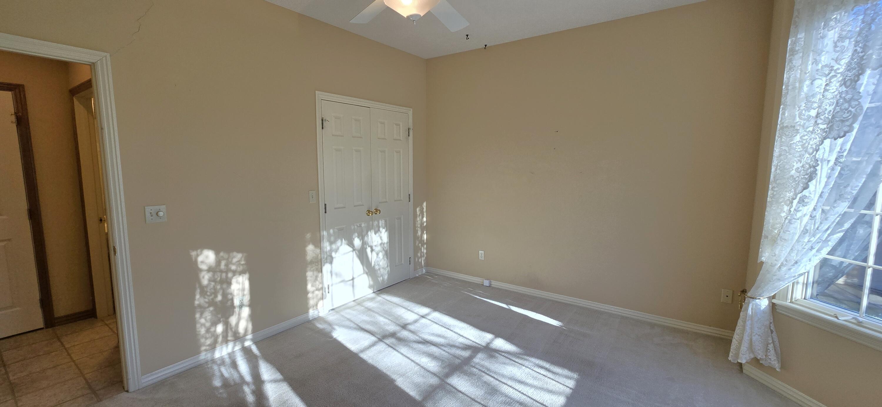 962 South Carriage Avenue Property Photo 28
