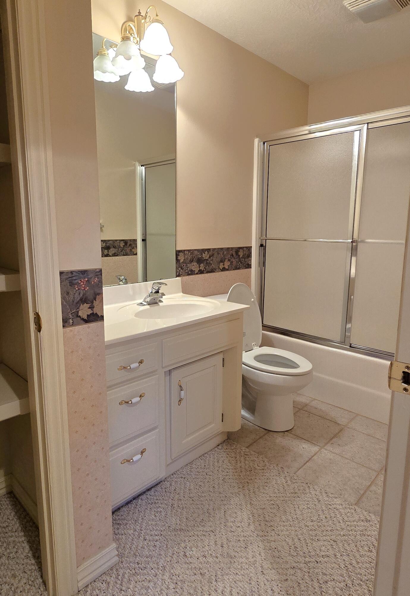 962 South Carriage Avenue Property Photo 36