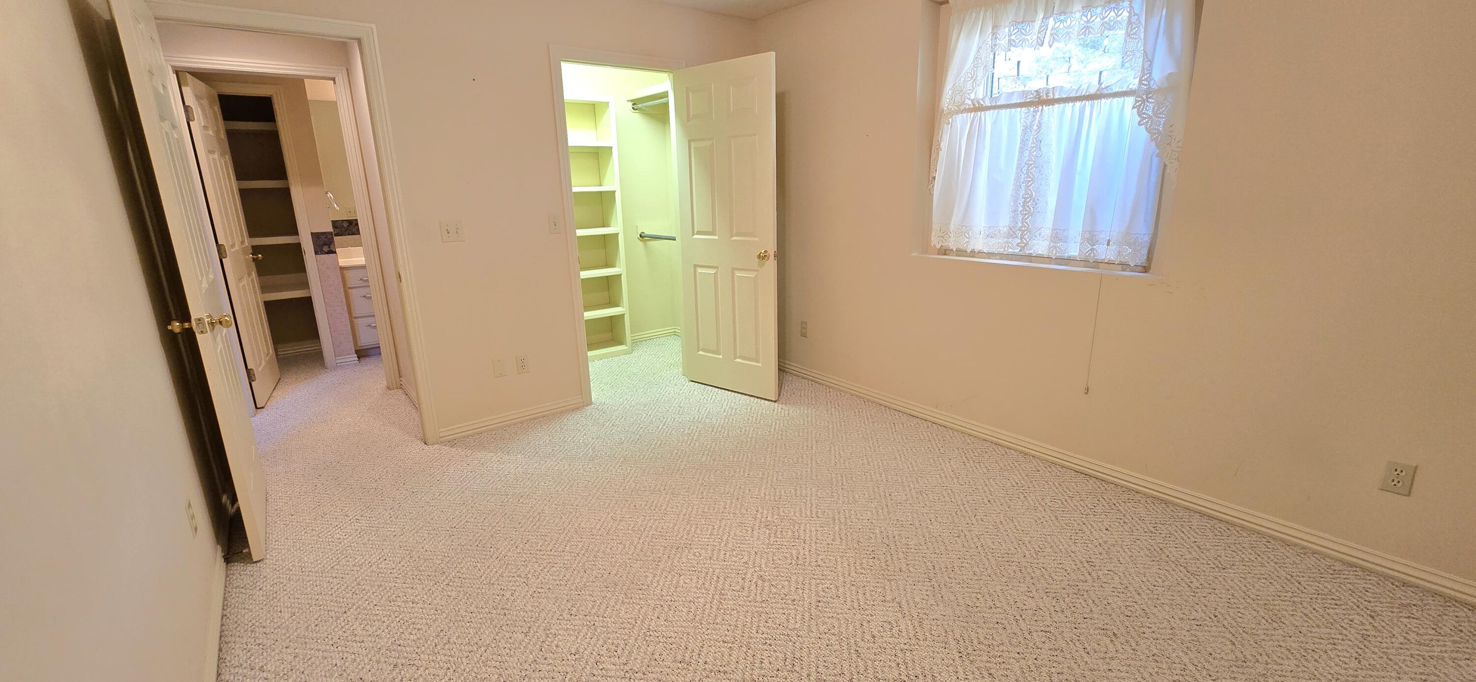962 South Carriage Avenue Property Photo 38