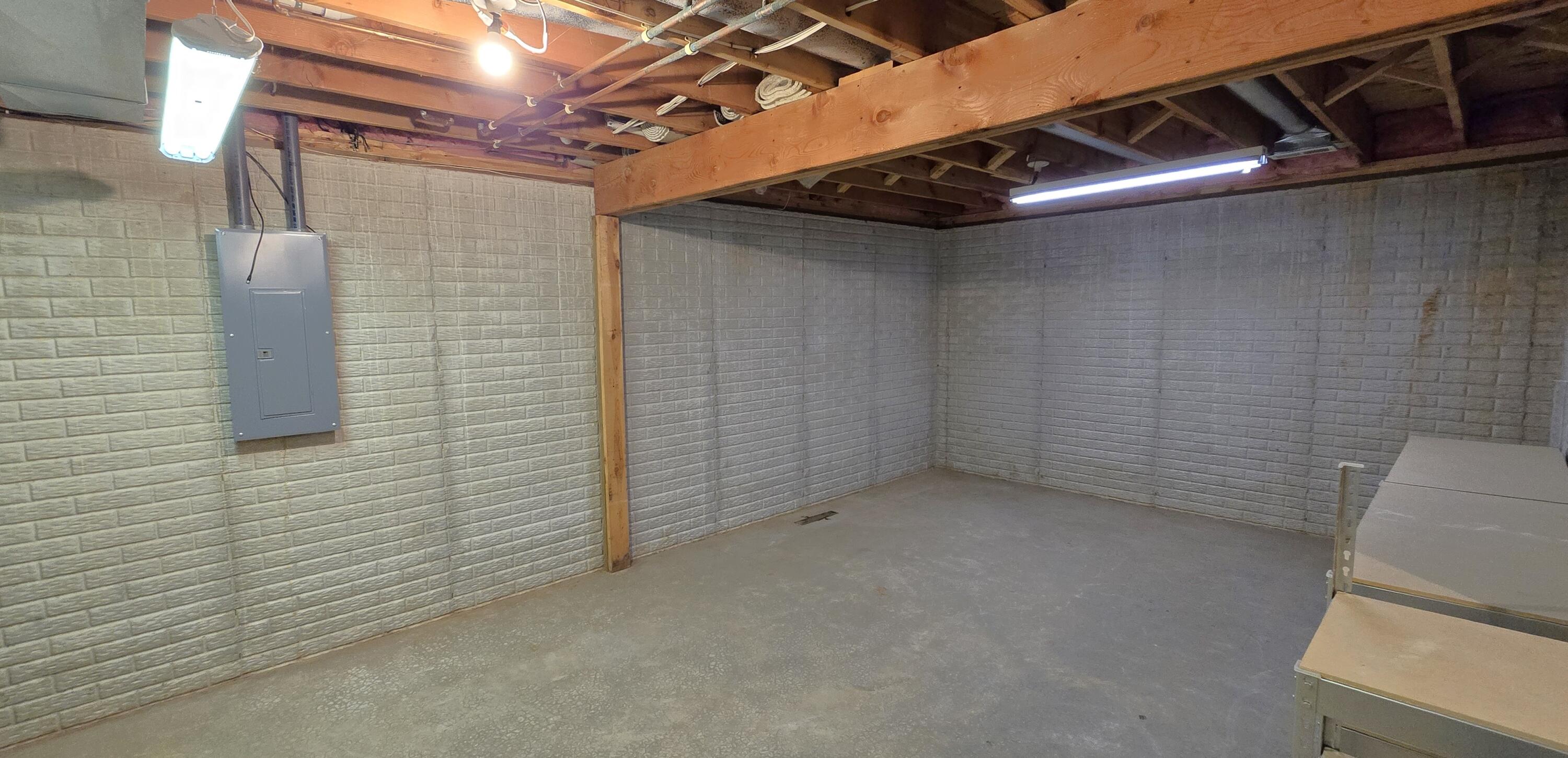 962 South Carriage Avenue Property Photo 42
