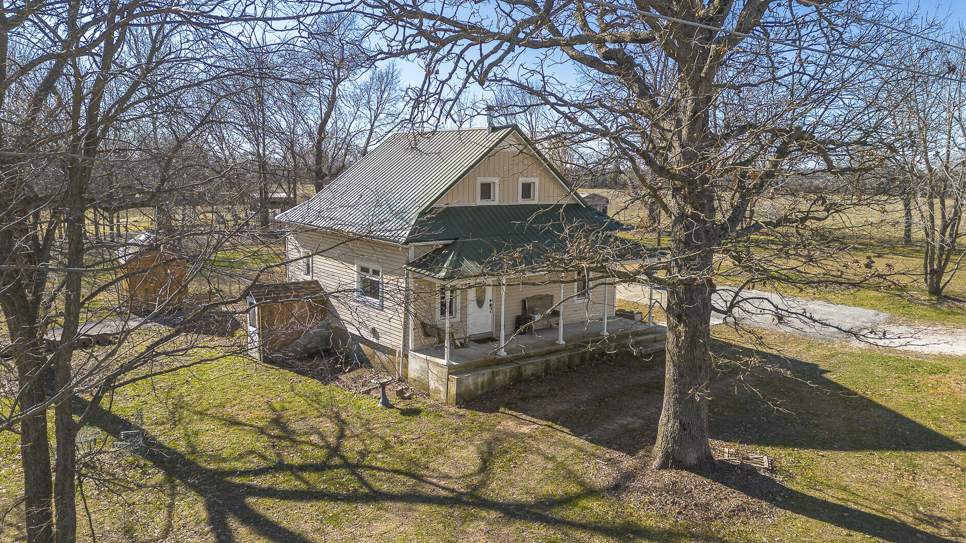 7410 State Highway M Property Photo 2