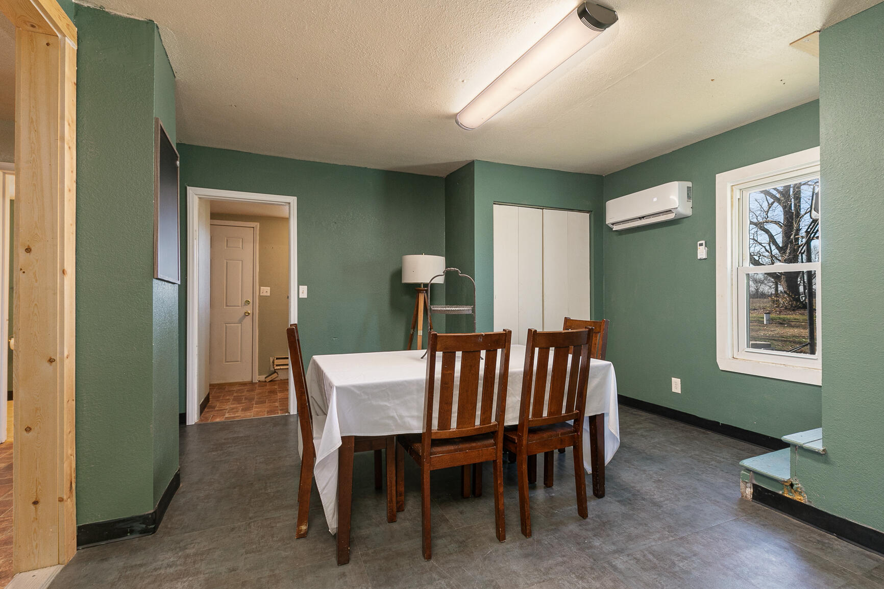 7410 State Highway M Property Photo 14