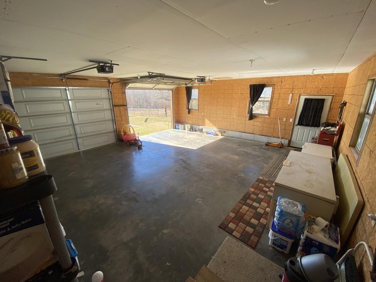 323 County Road 6720 Property Photo 21