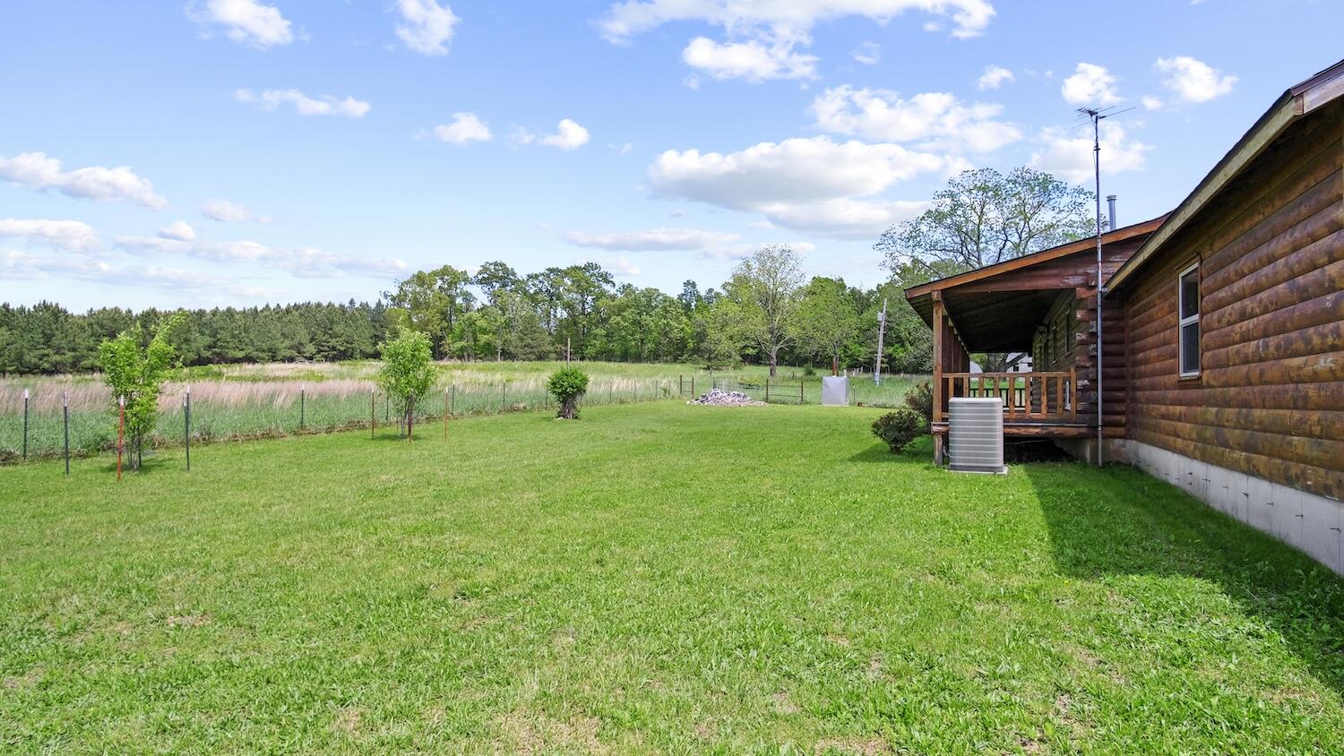323 County Road 6720 Property Photo 25