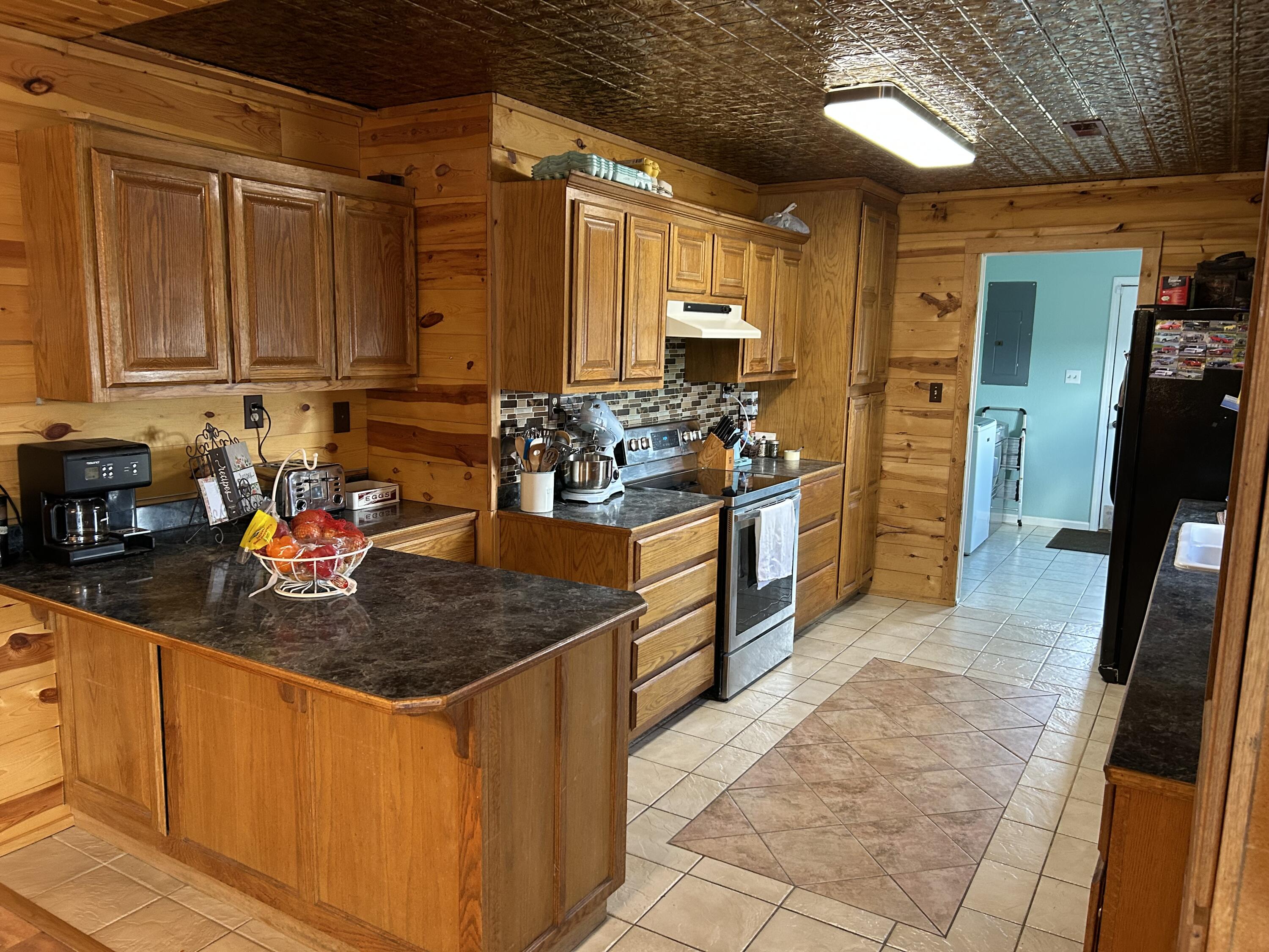 23700 E State Highway 76 Property Photo 5