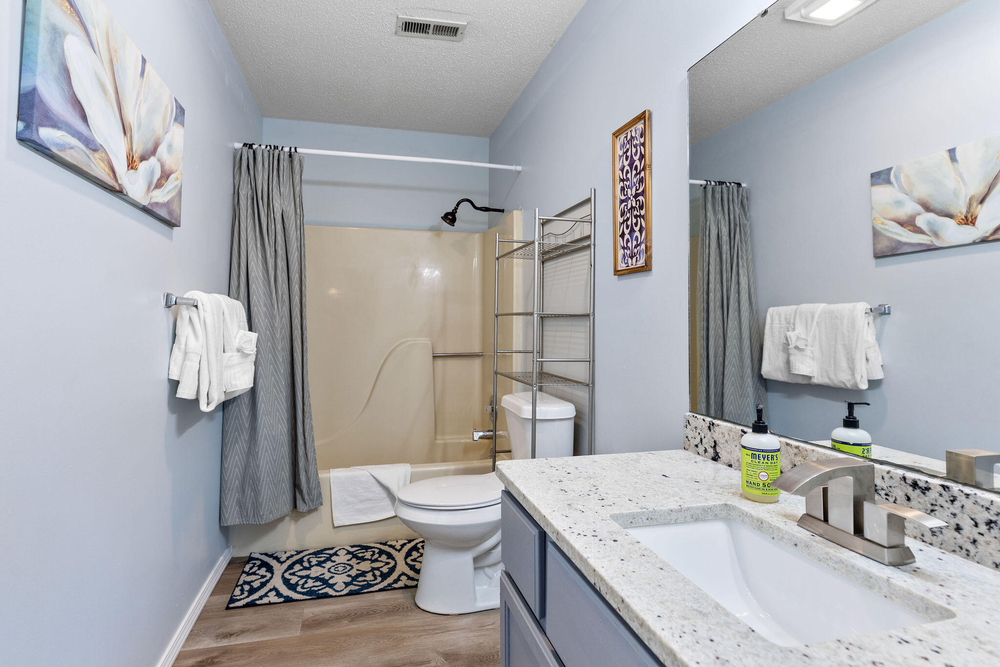 526 Notch Lane Property Photo 14