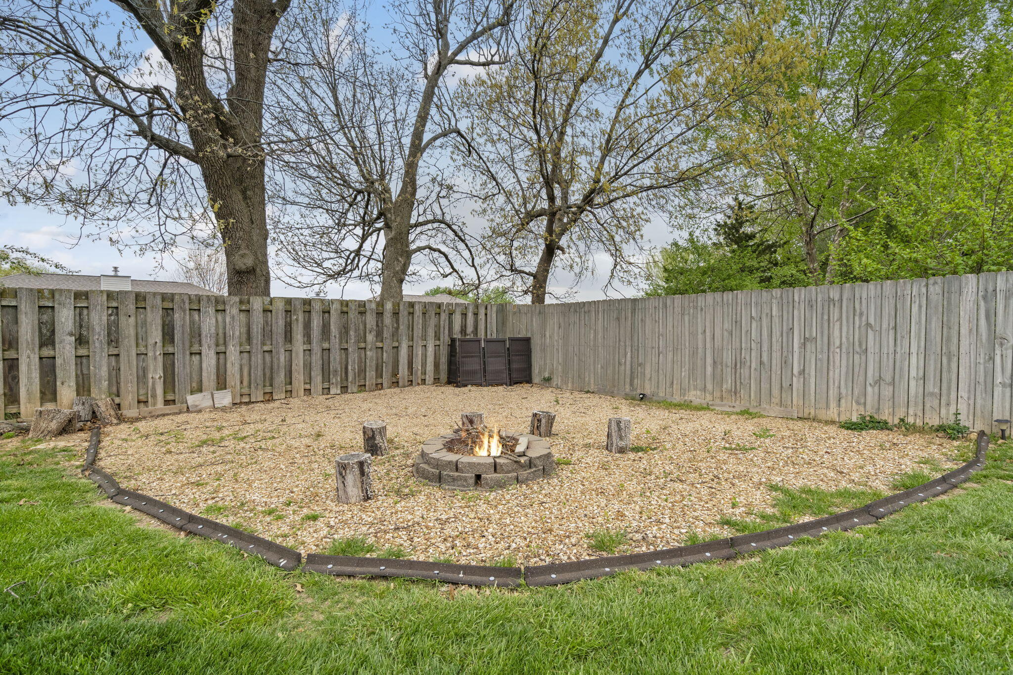 3909 West Eaglecrest Street Property Photo 46