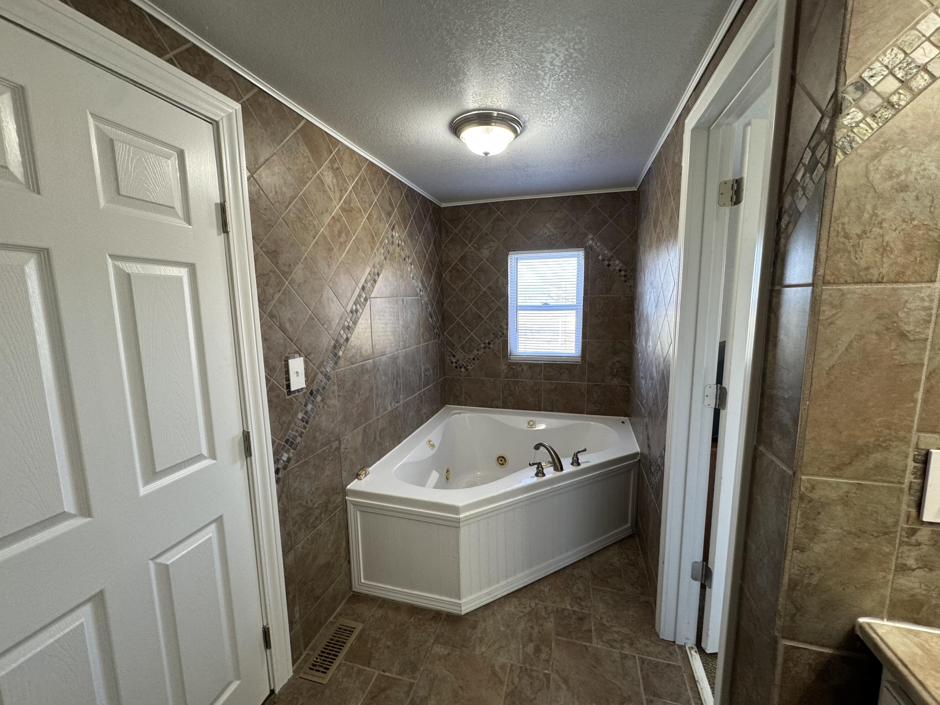 2344 U.s Highway 60 Property Photo 6