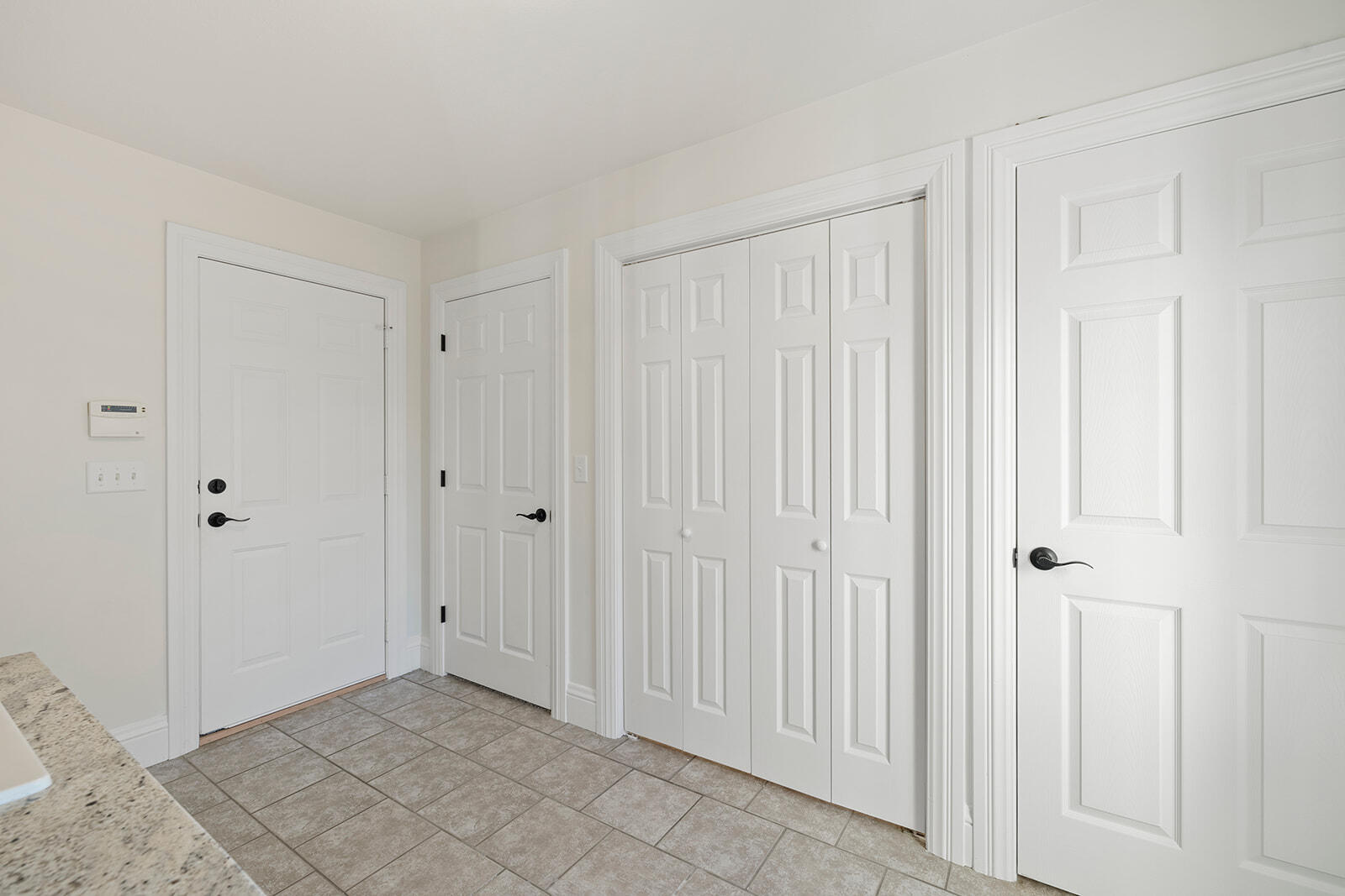 136 Grand Pointe Property Photo 32