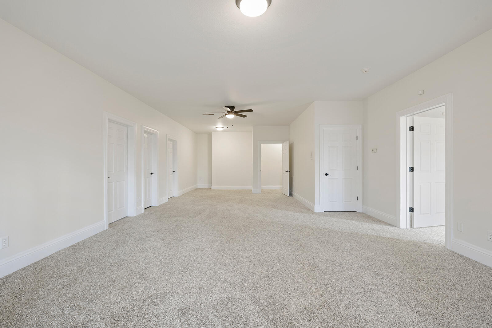 136 Grand Pointe Property Photo 58