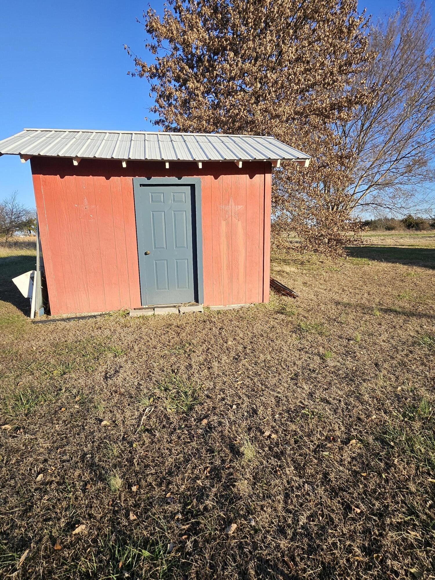311 Fields Drive Property Photo 15