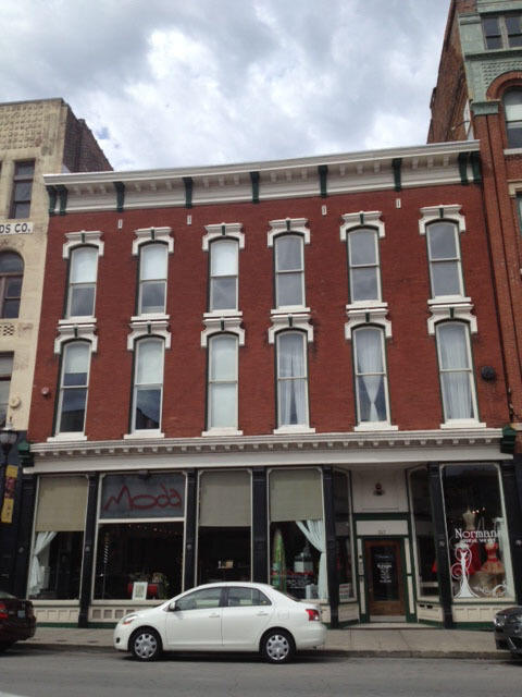 317 South South Avenue Property Photo 1