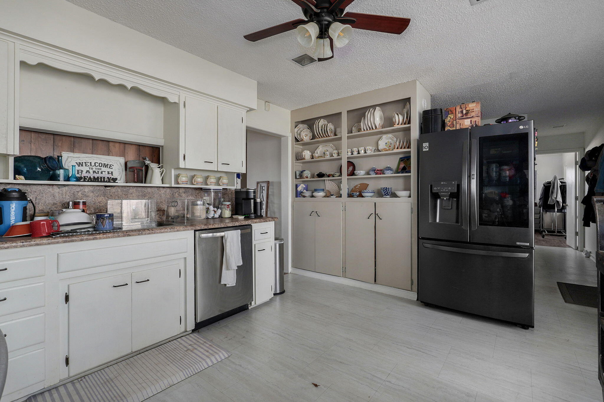6579 West Republic Road Property Photo 16