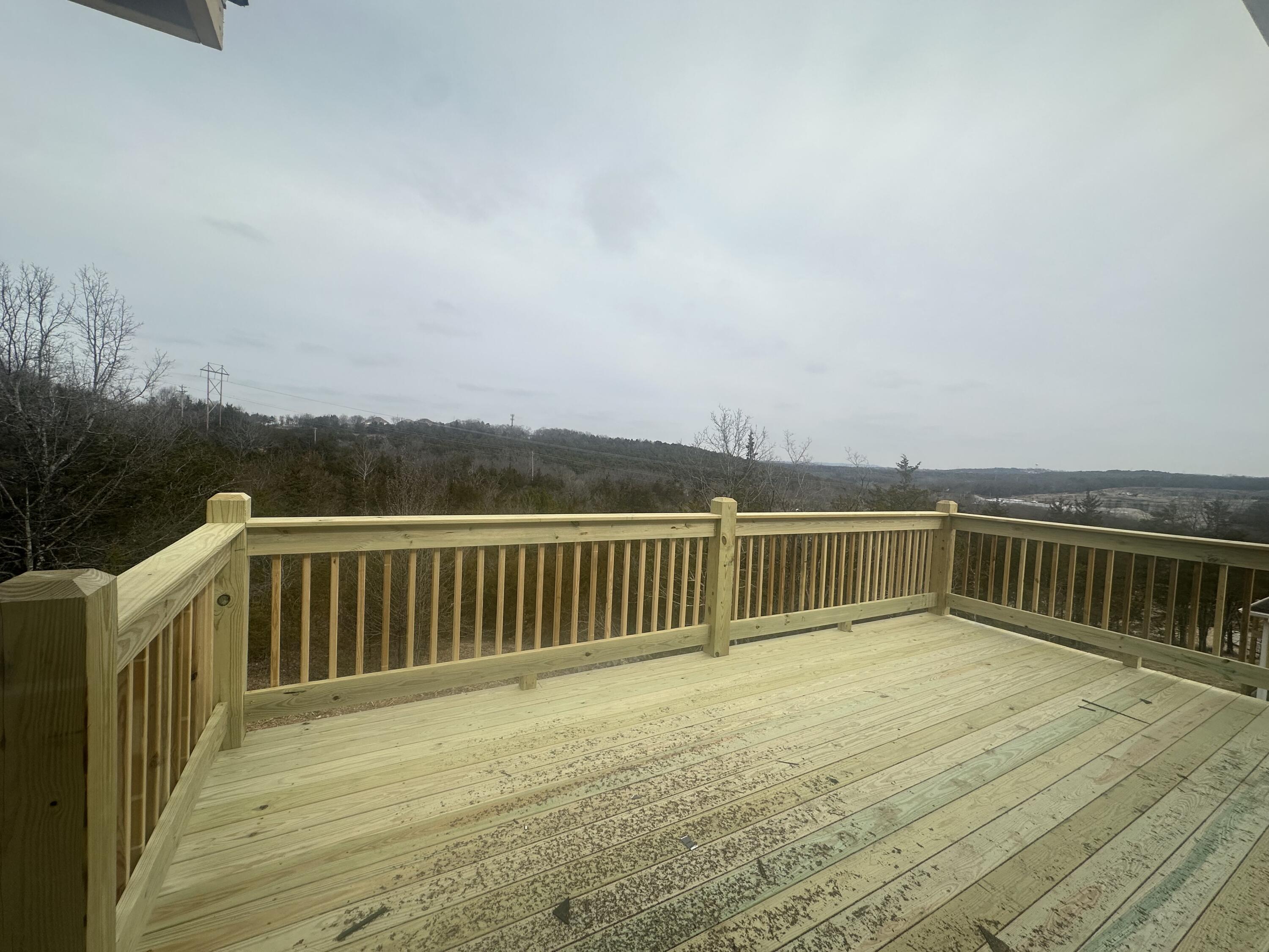 551 Pine Woods Village Drive Property Photo 13