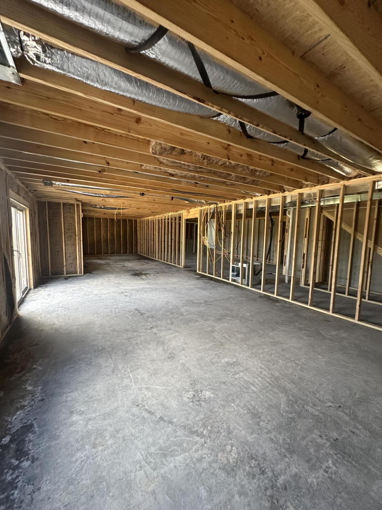 551 Pine Woods Village Drive Property Photo 17