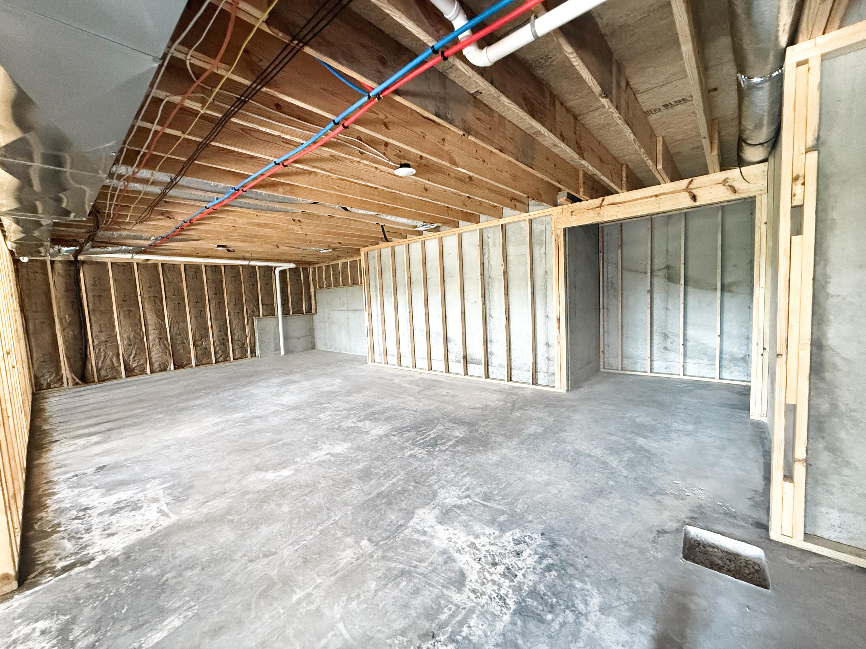 551 Pine Woods Village Drive Property Photo 20