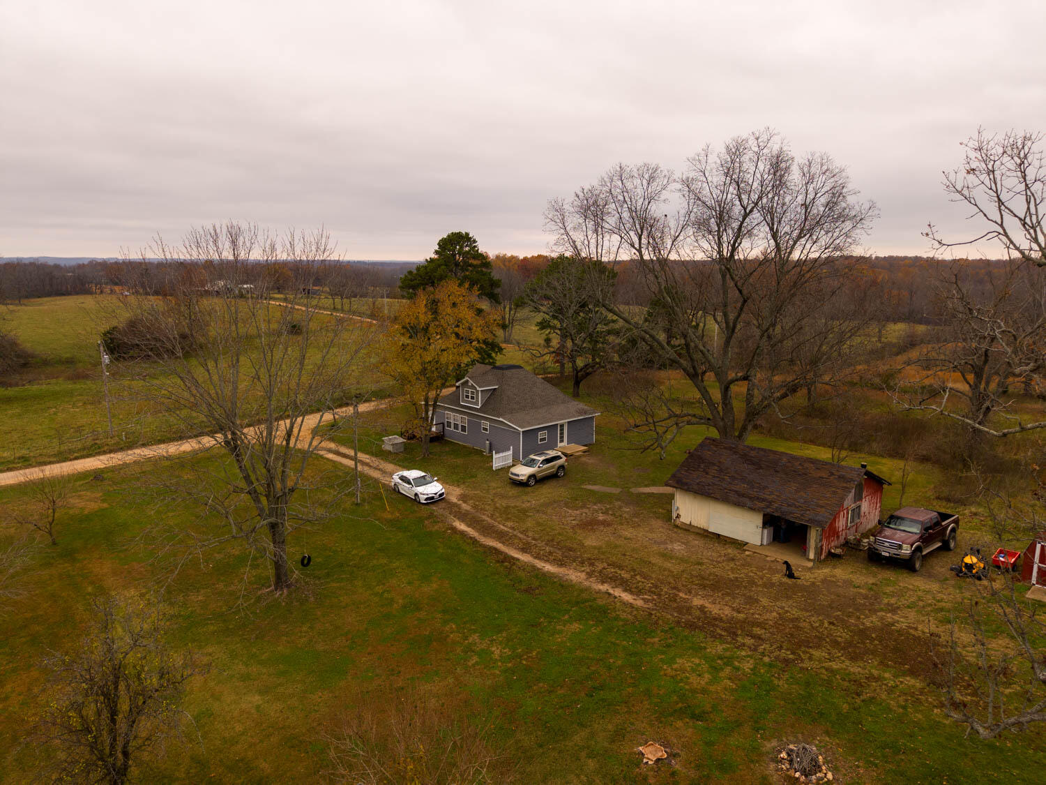 8806 County Road 9460 Property Photo 38