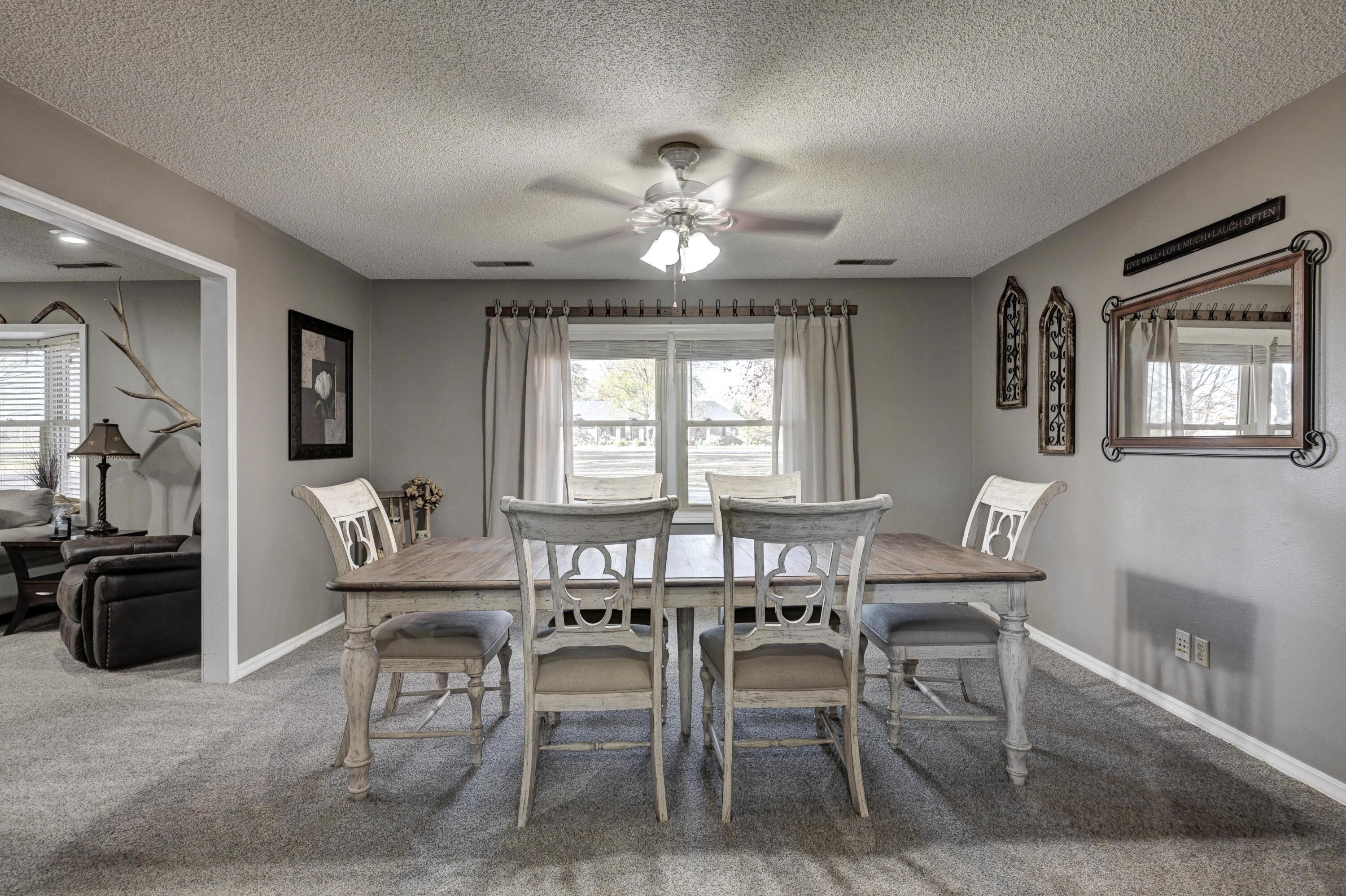 1272 Timberline Lane Property Photo 8
