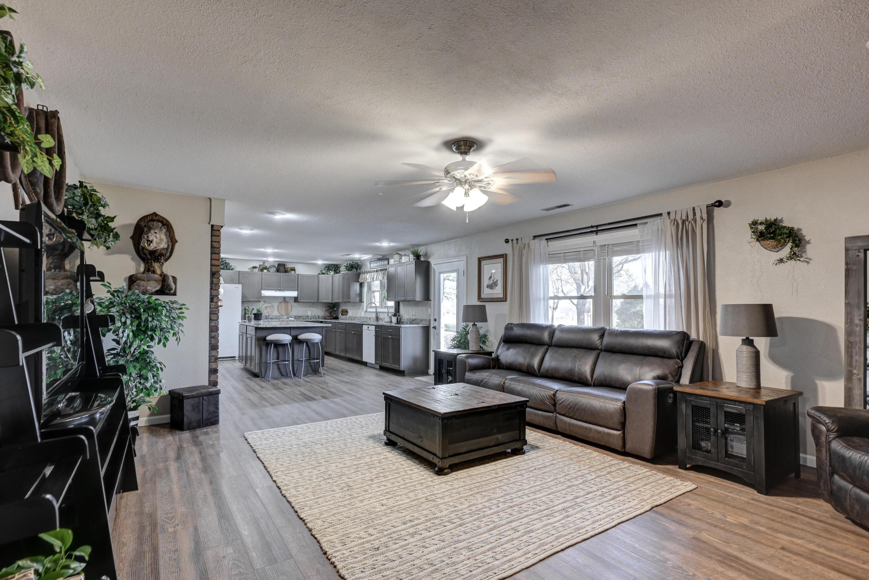 1272 Timberline Lane Property Photo 14