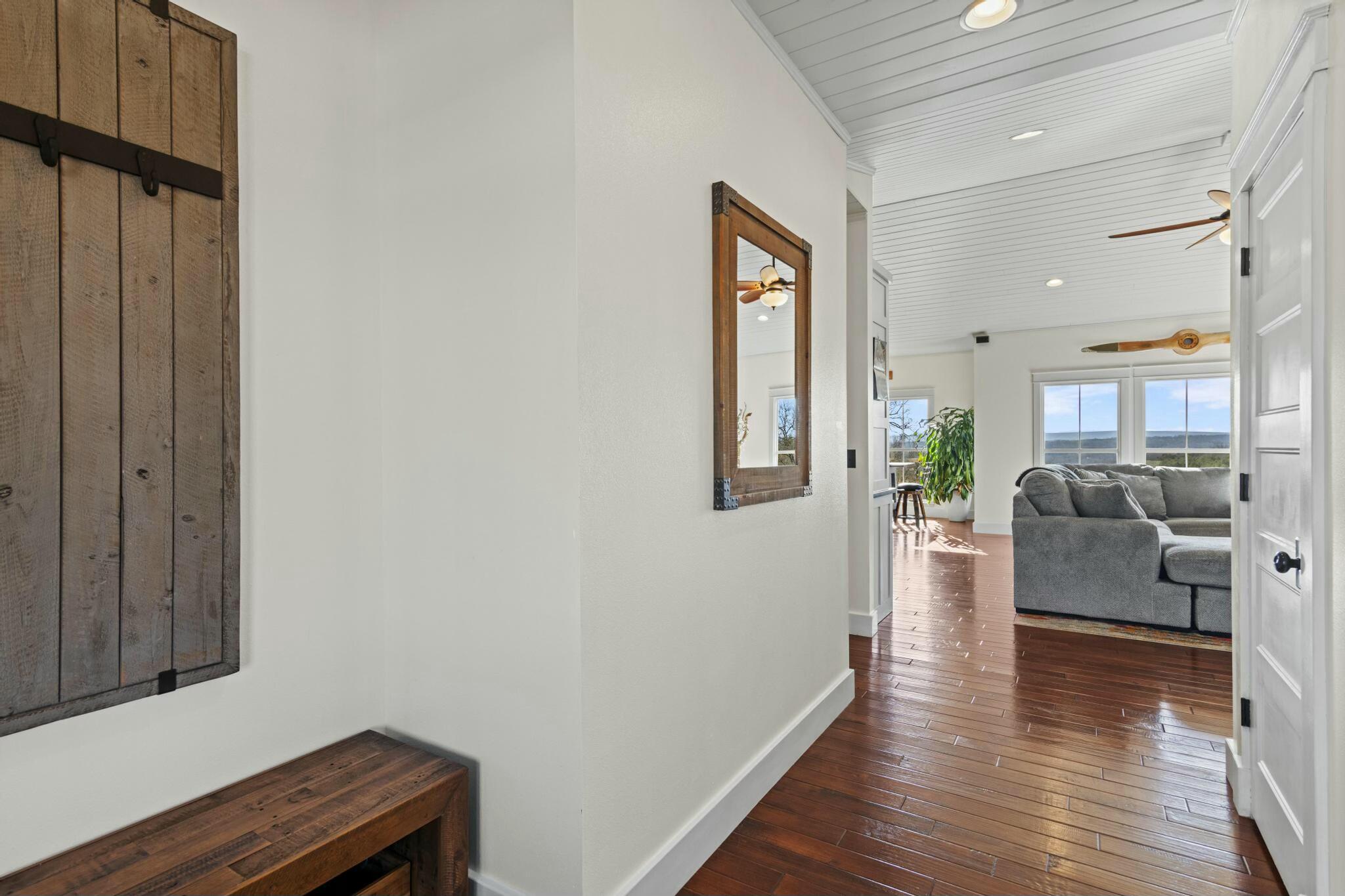 720 Yandell Cove Road Property Photo 7