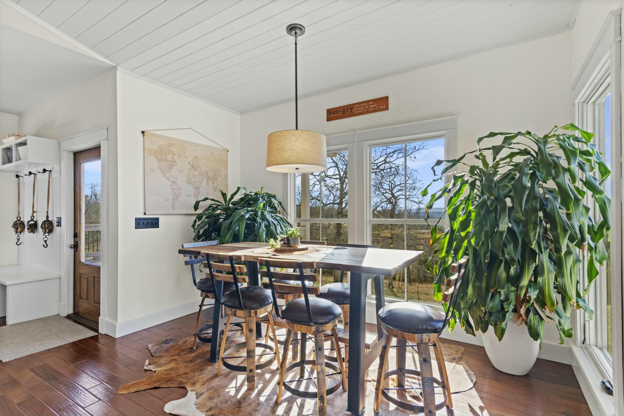 720 Yandell Cove Road Property Photo 14