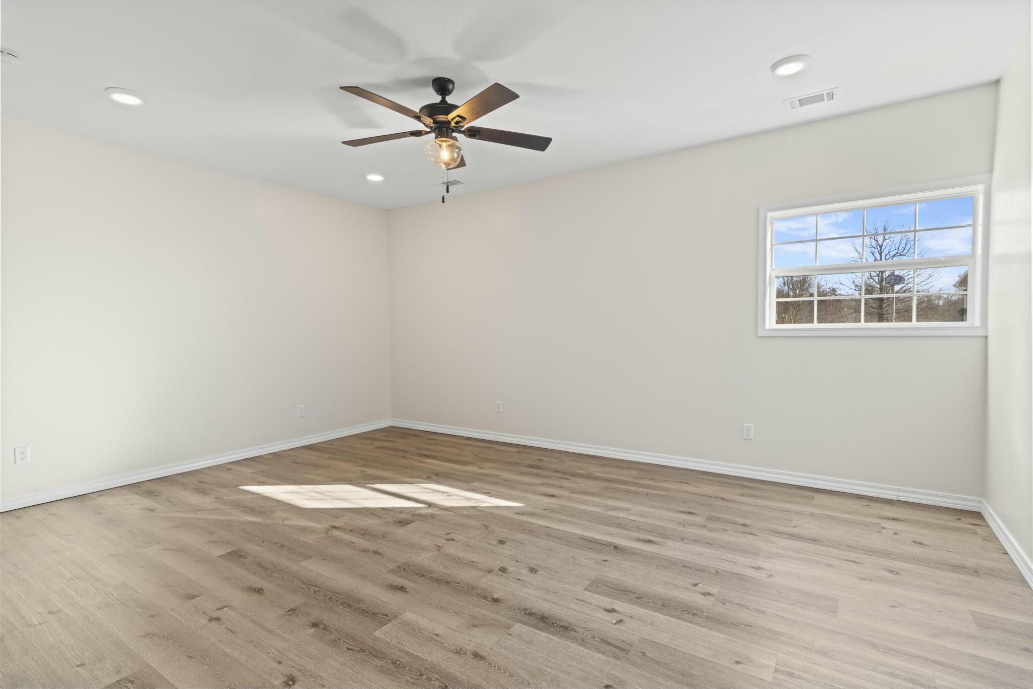 720 Yandell Cove Road Property Photo 40