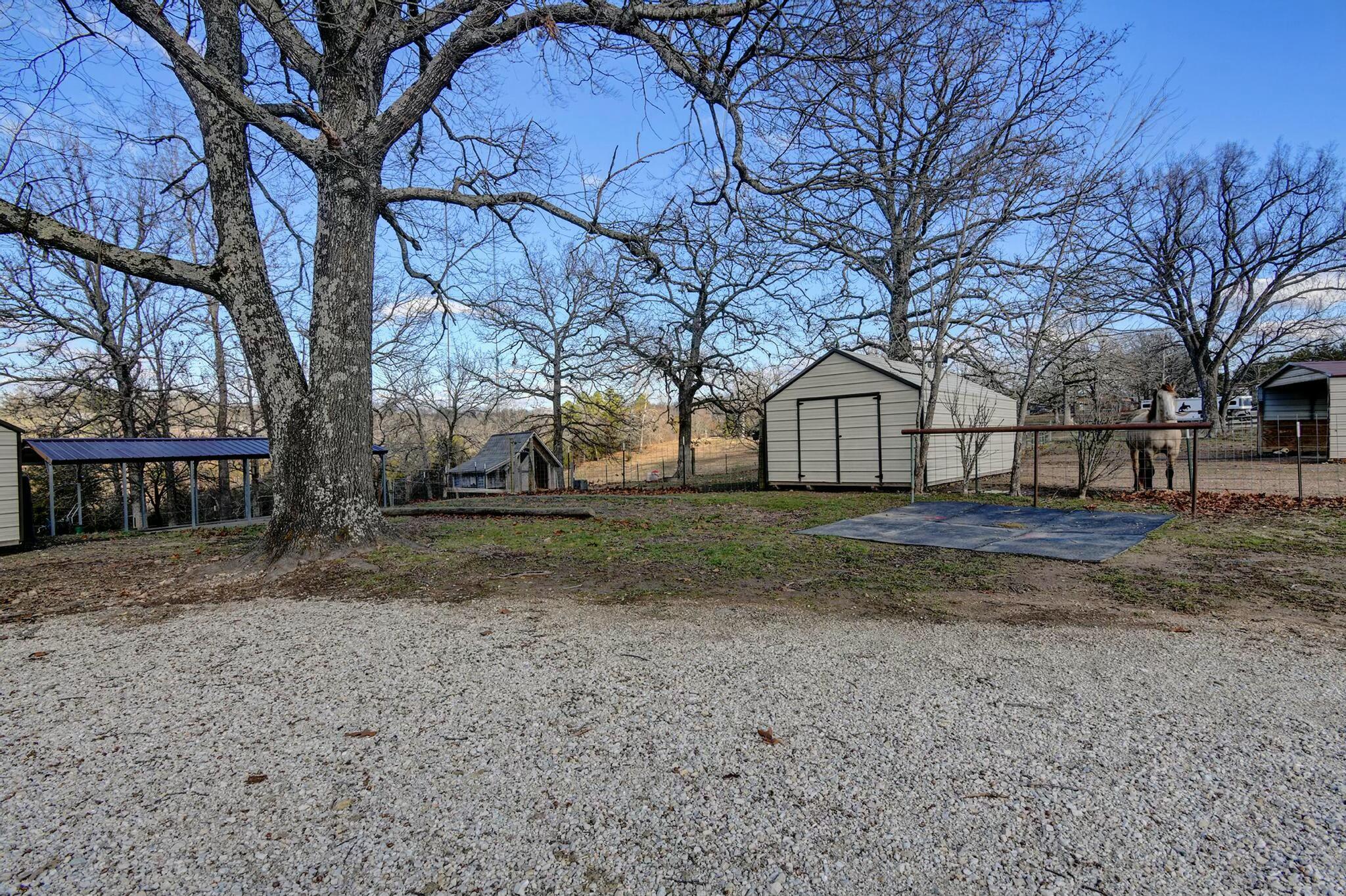 720 Yandell Cove Road Property Photo 44