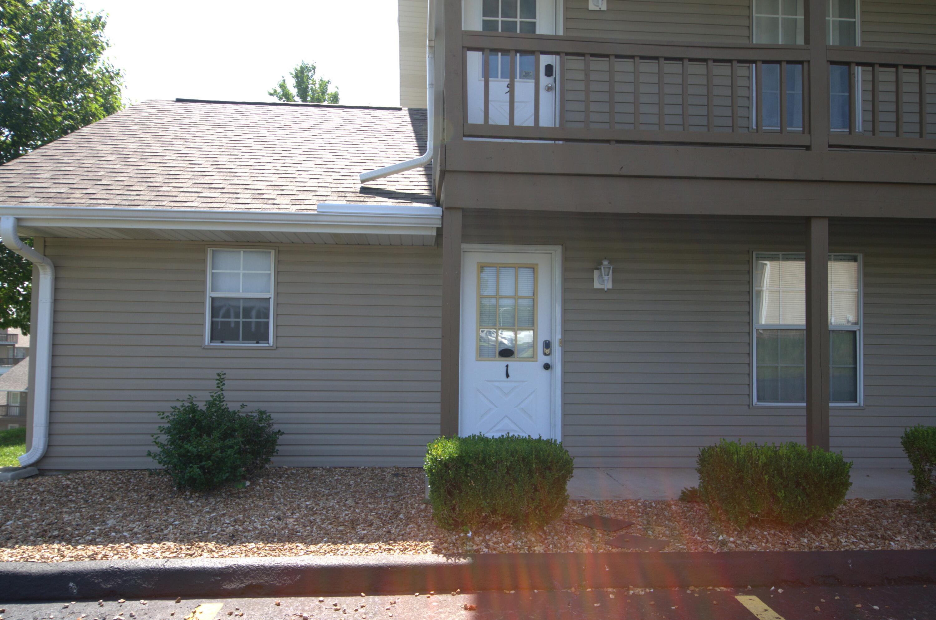 4 Memory Lane Property Photo 1