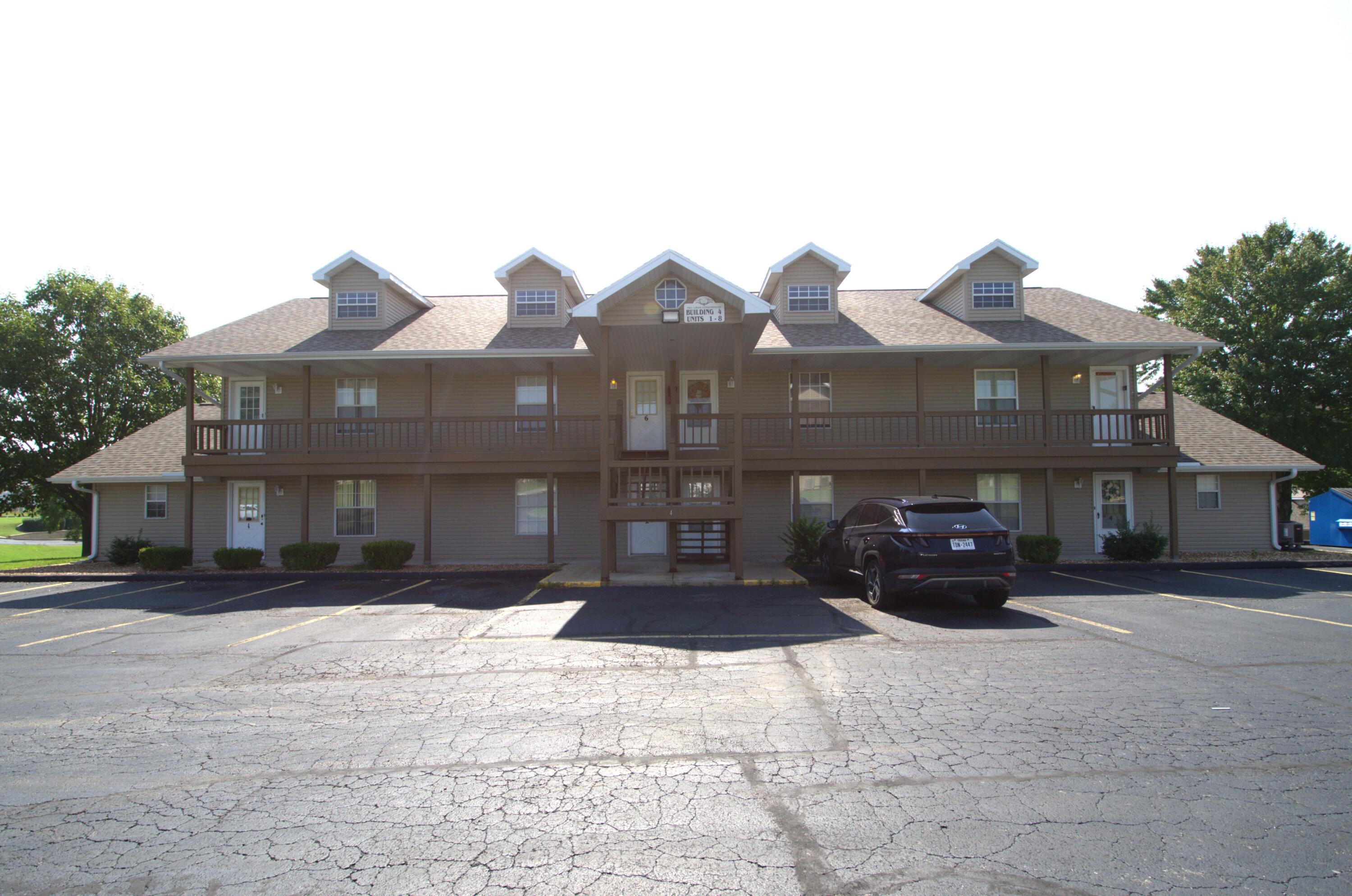 4 Memory Lane Property Photo 22