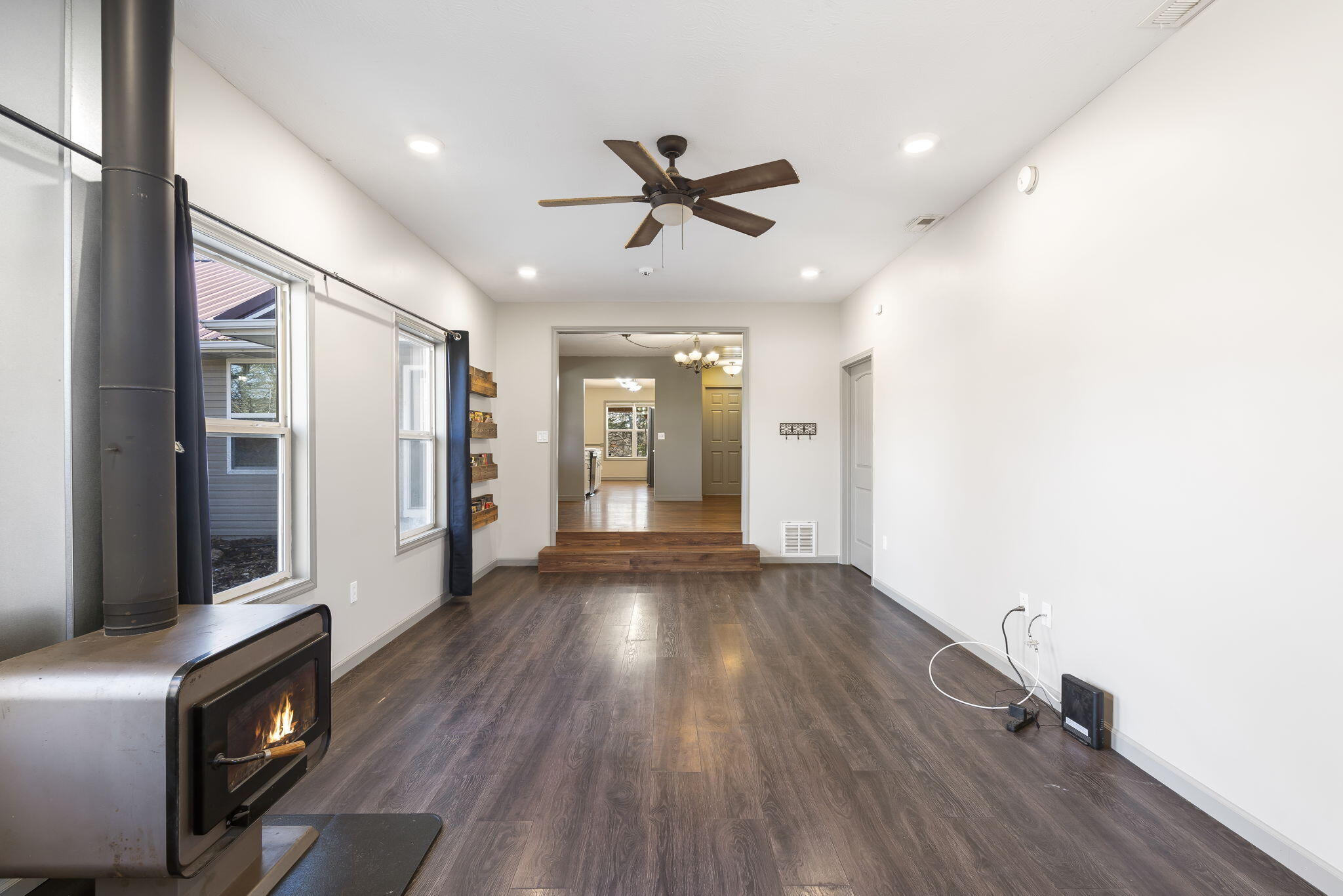 245 Country Hills Drive Property Photo 15