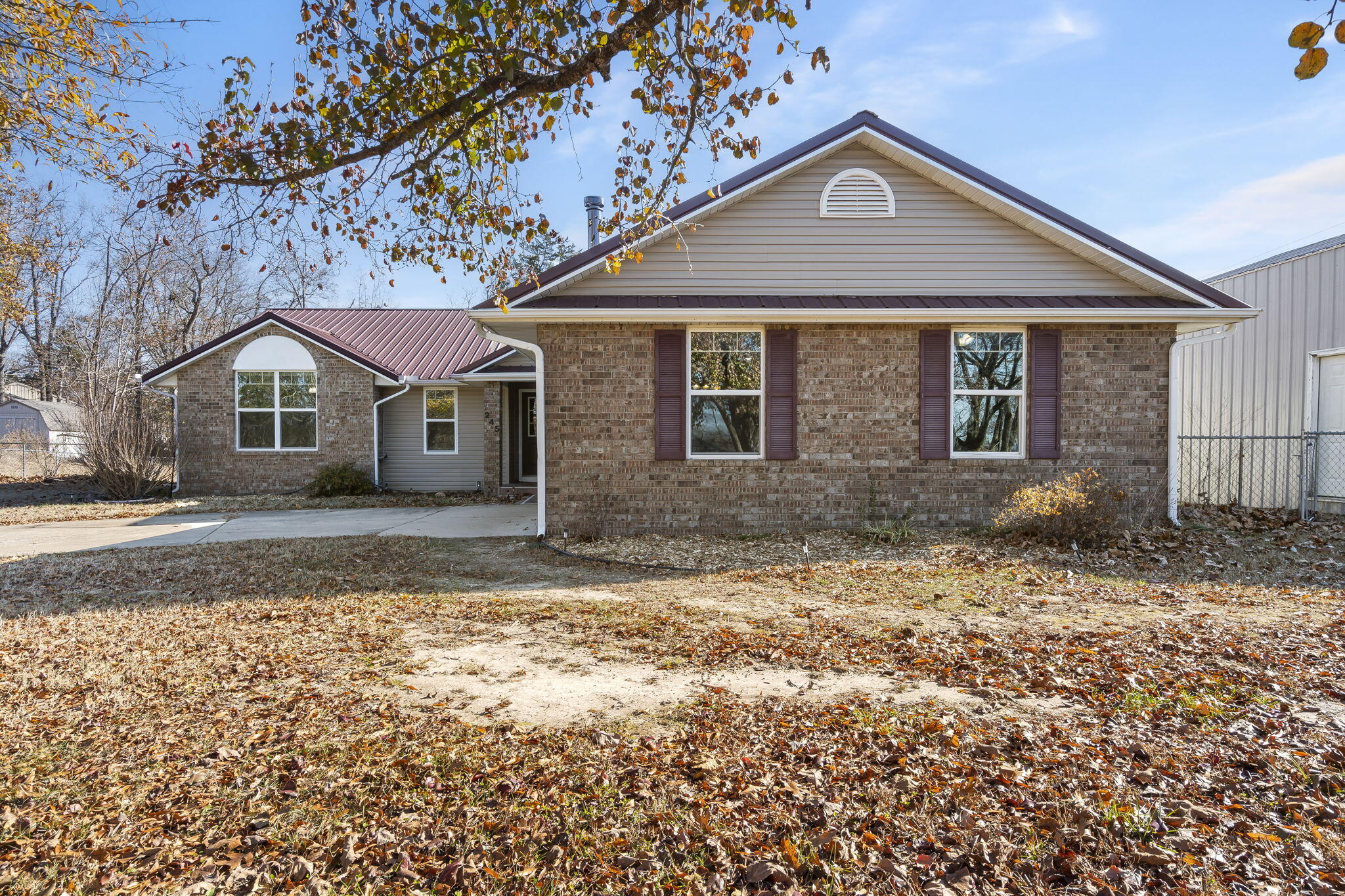 245 Country Hills Drive Property Photo 36