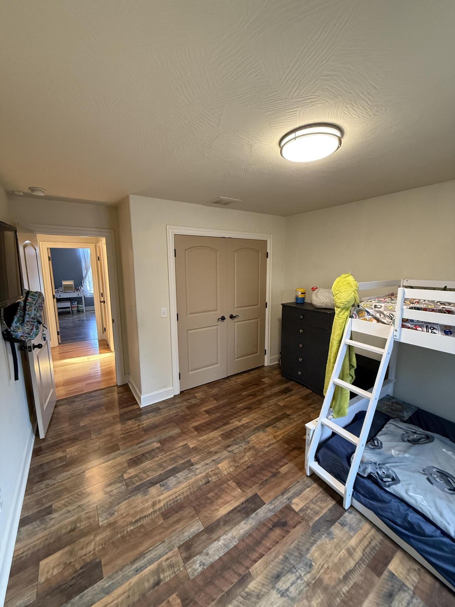 627 North Rockingham Avenue Property Photo 18