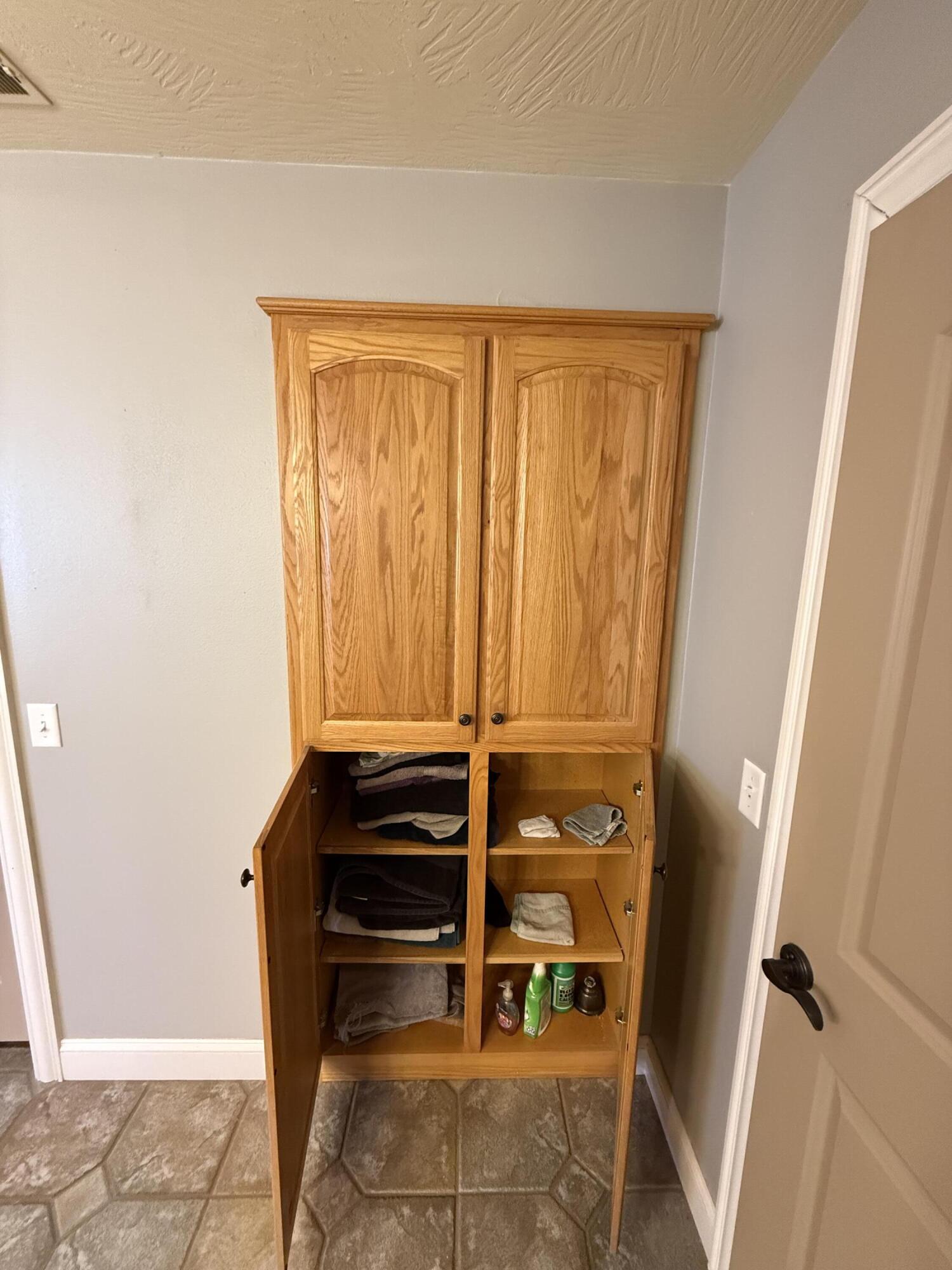 627 North Rockingham Avenue Property Photo 38