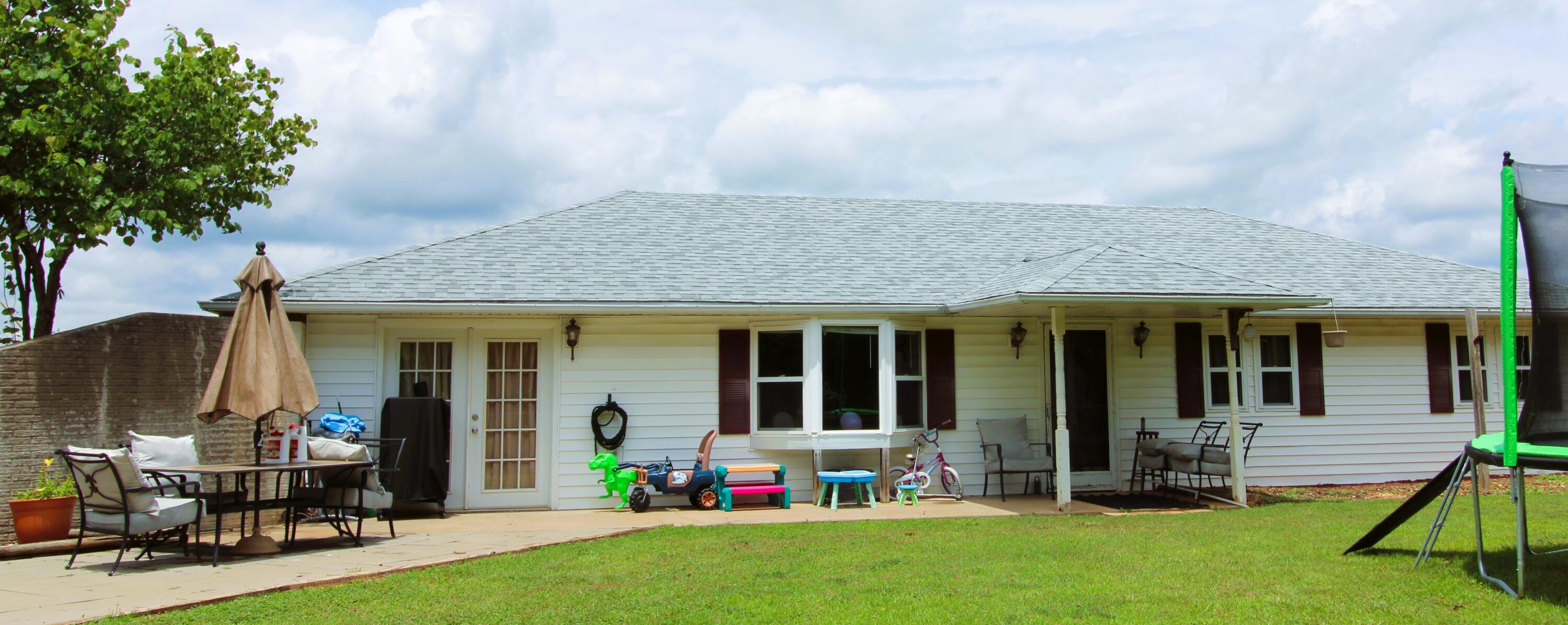 3349 Oldfield Road Property Photo 1