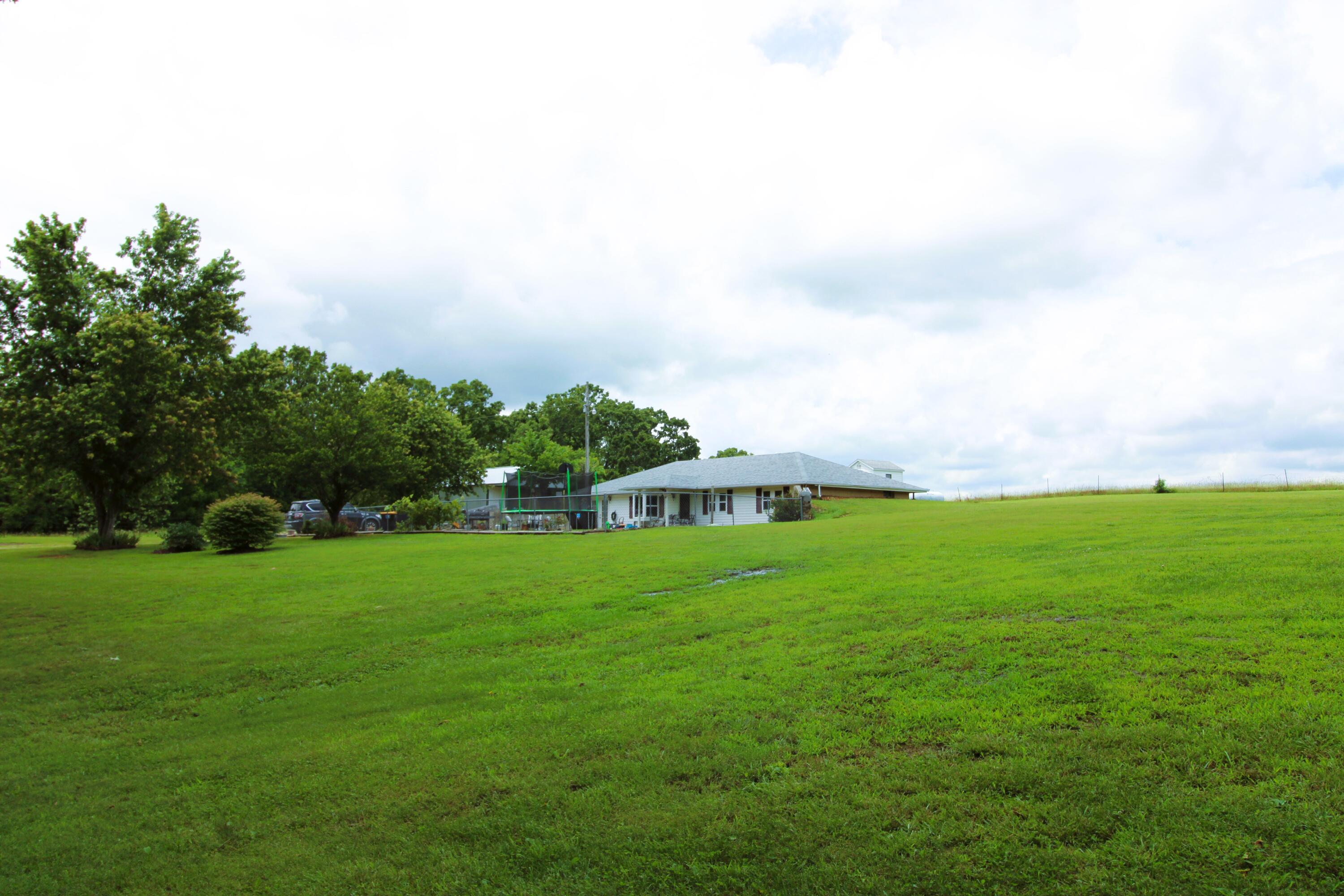 3349 Oldfield Road Property Photo 7