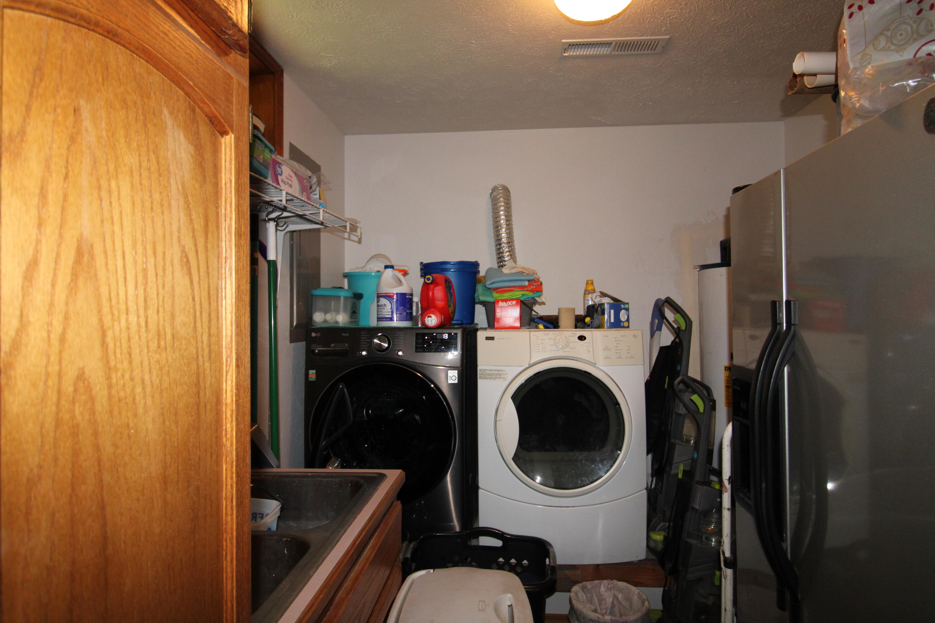 3349 Oldfield Road Property Photo 14