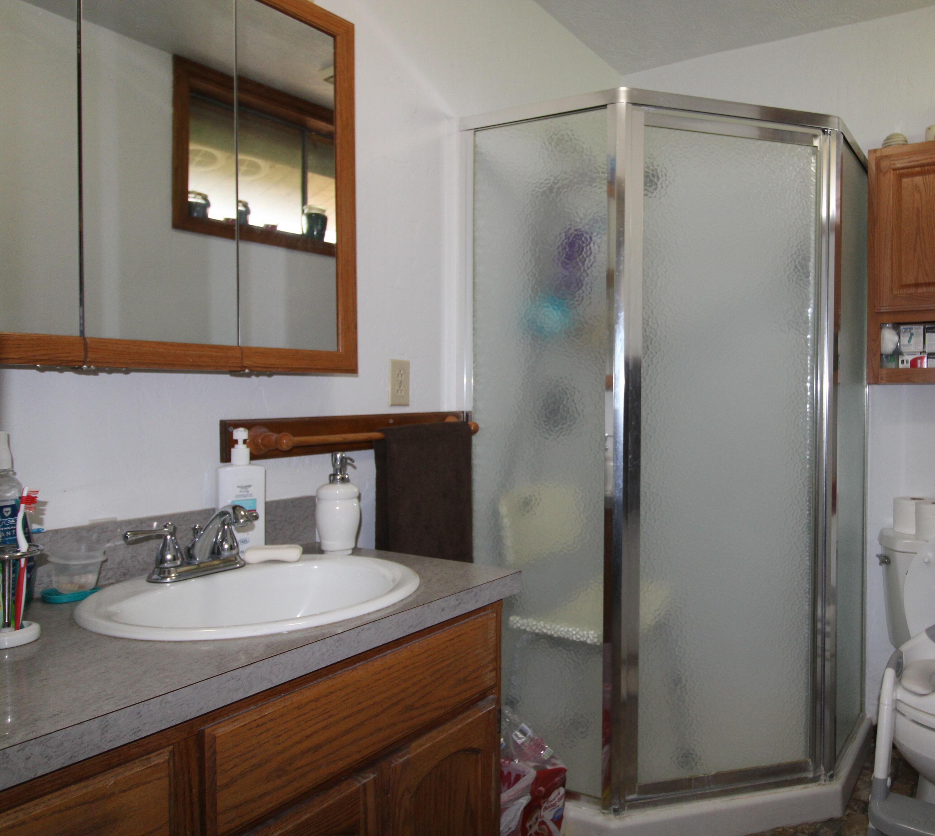 3349 Oldfield Road Property Photo 16