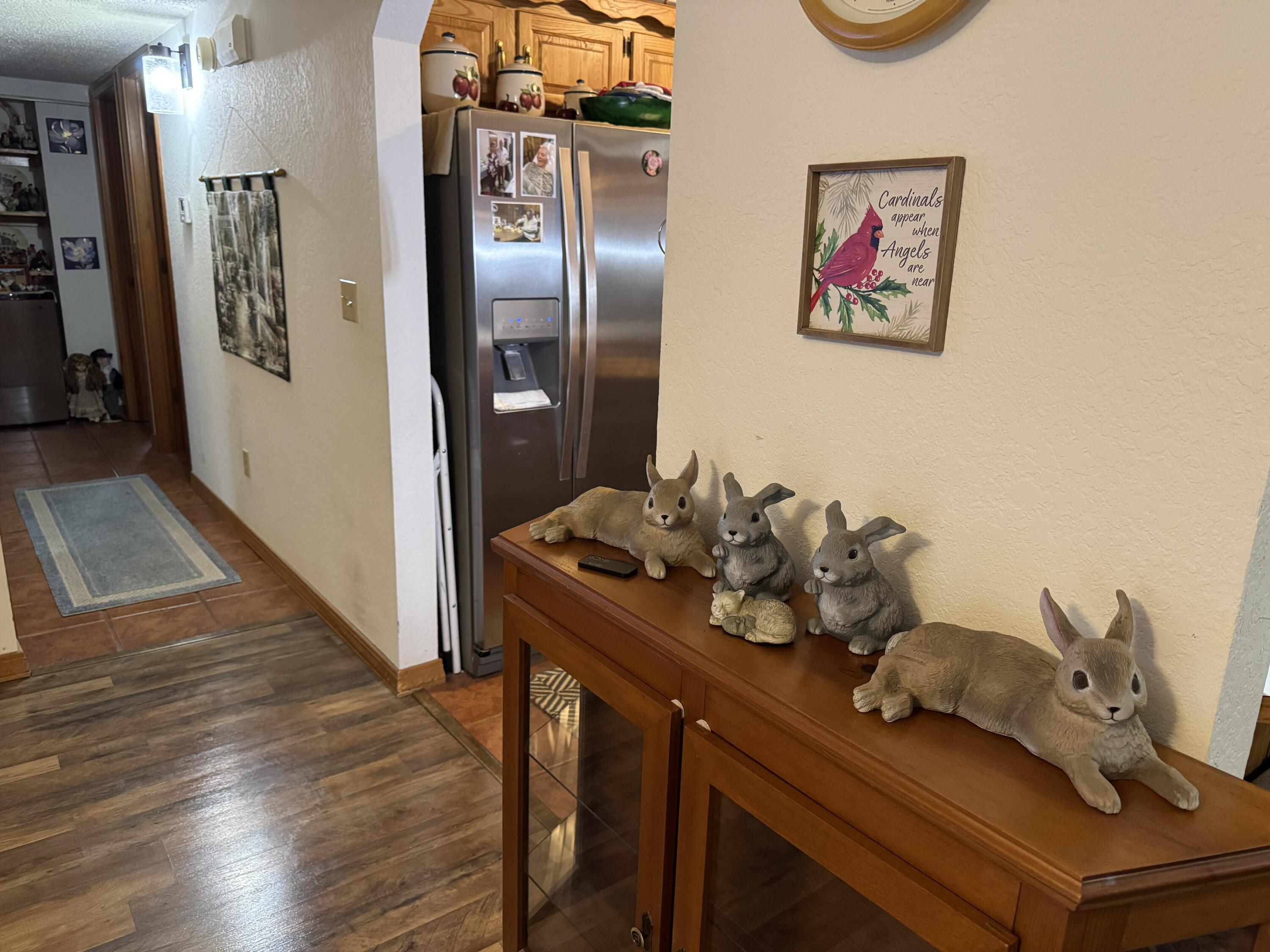 180 Wilshire Drive Property Photo 5