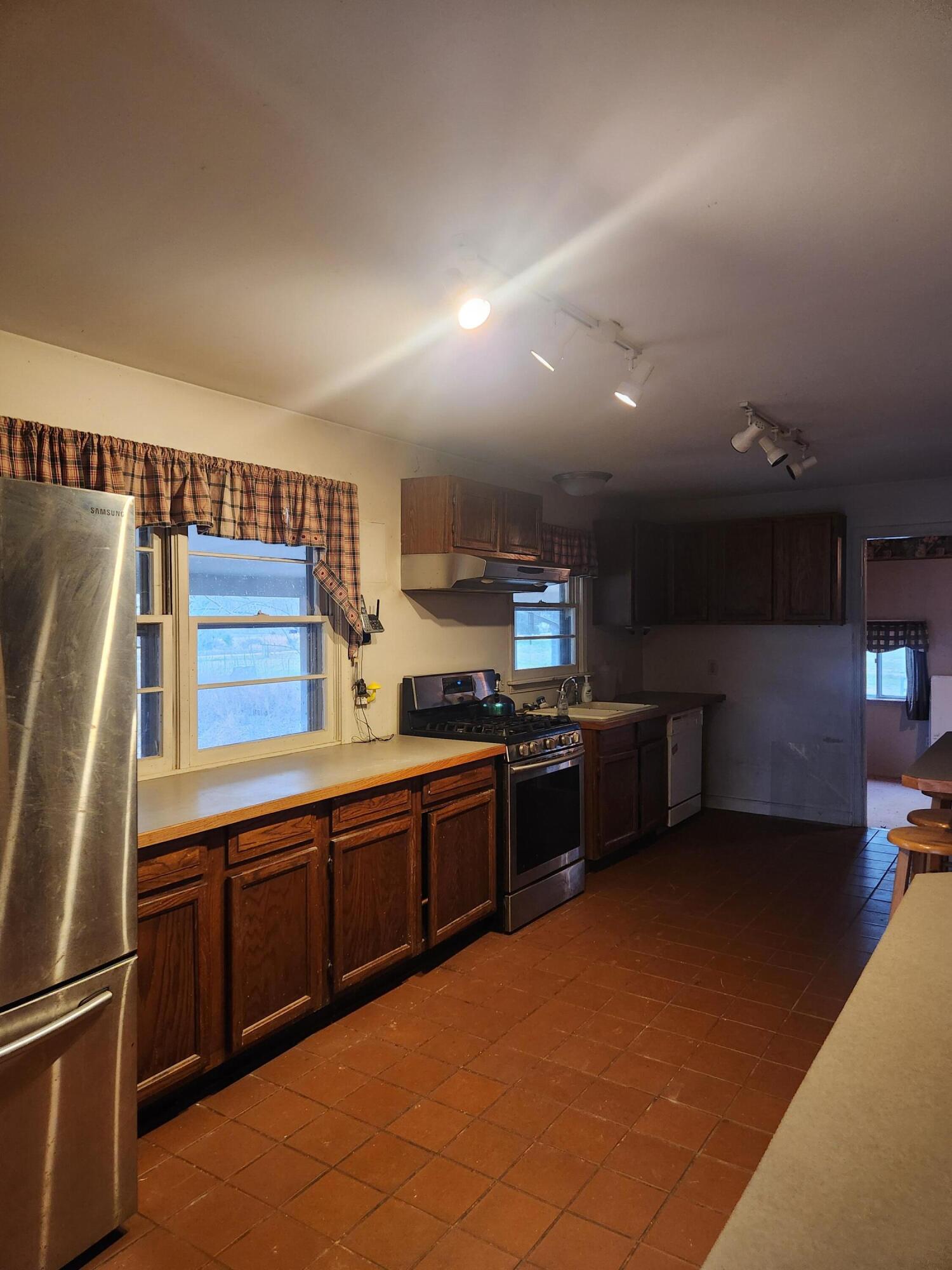 6605 County Road 1940 Property Photo 53