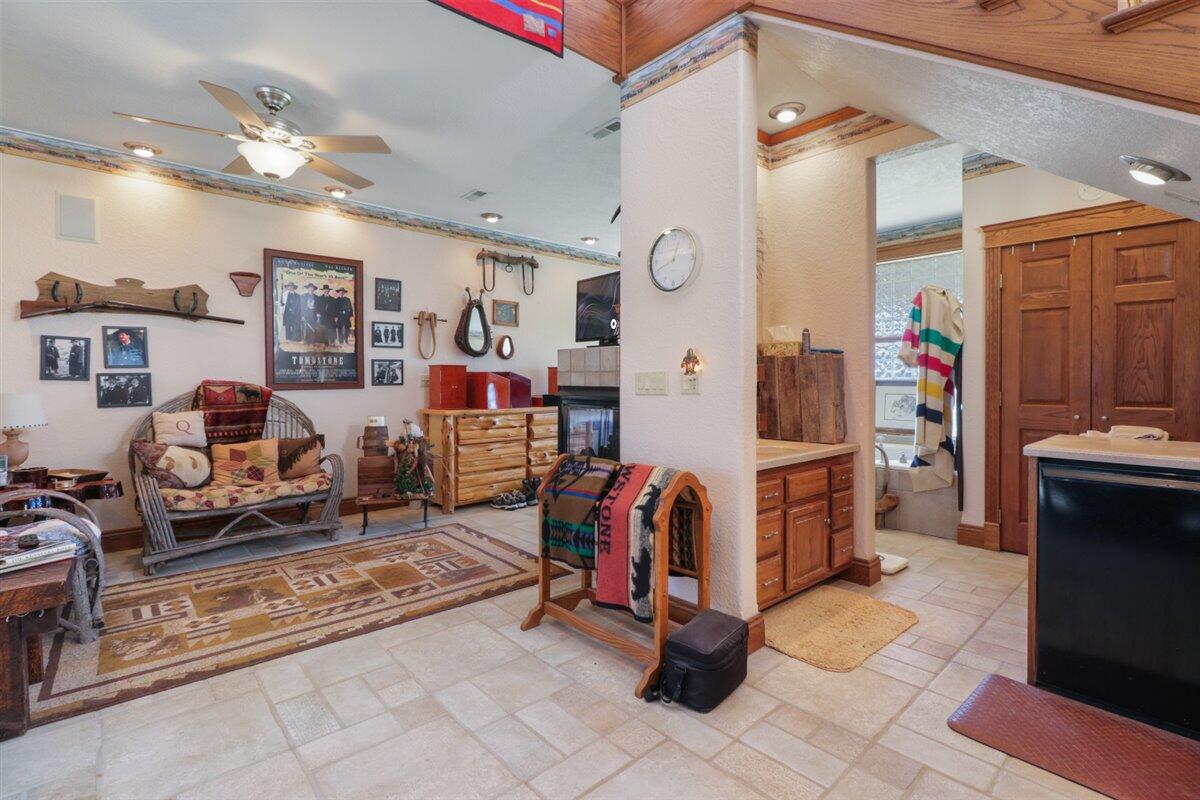 12182 State Highway Ee Property Photo 21