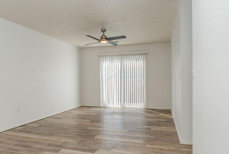 103 Garden Circle Property Photo 6