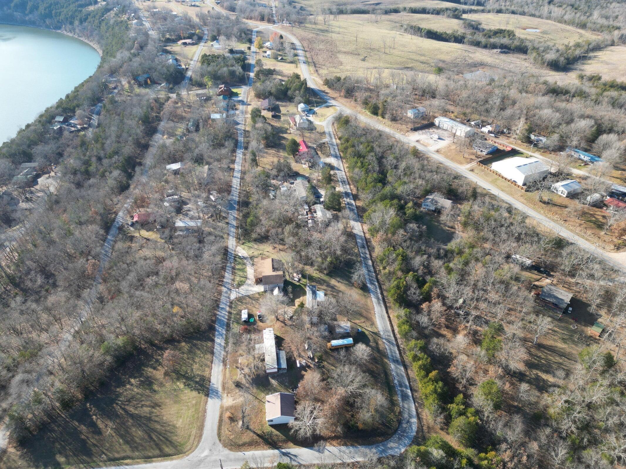 000 Fr 2260 Property Photo 14