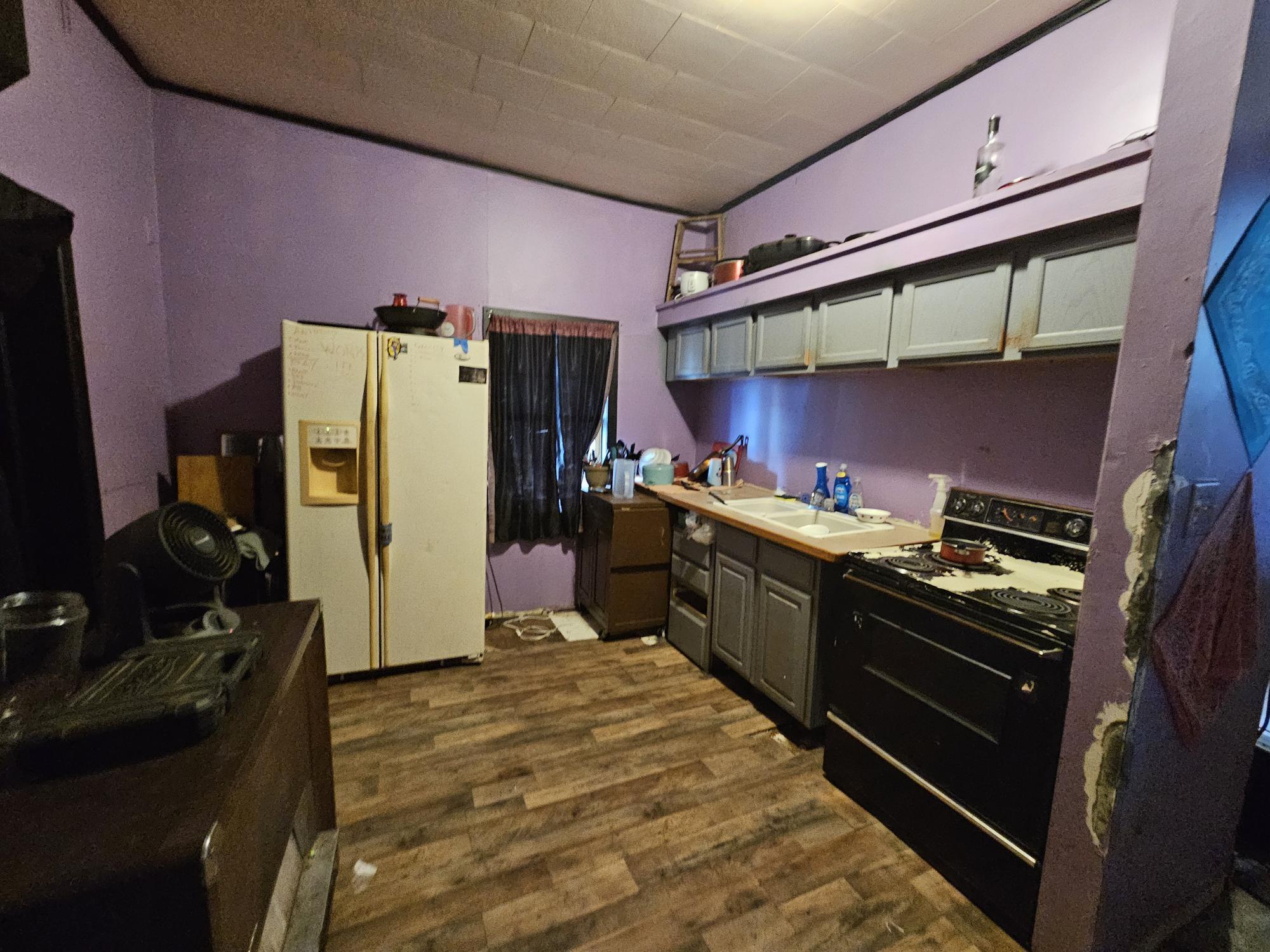 306/308 Jesse James Road Property Photo 19