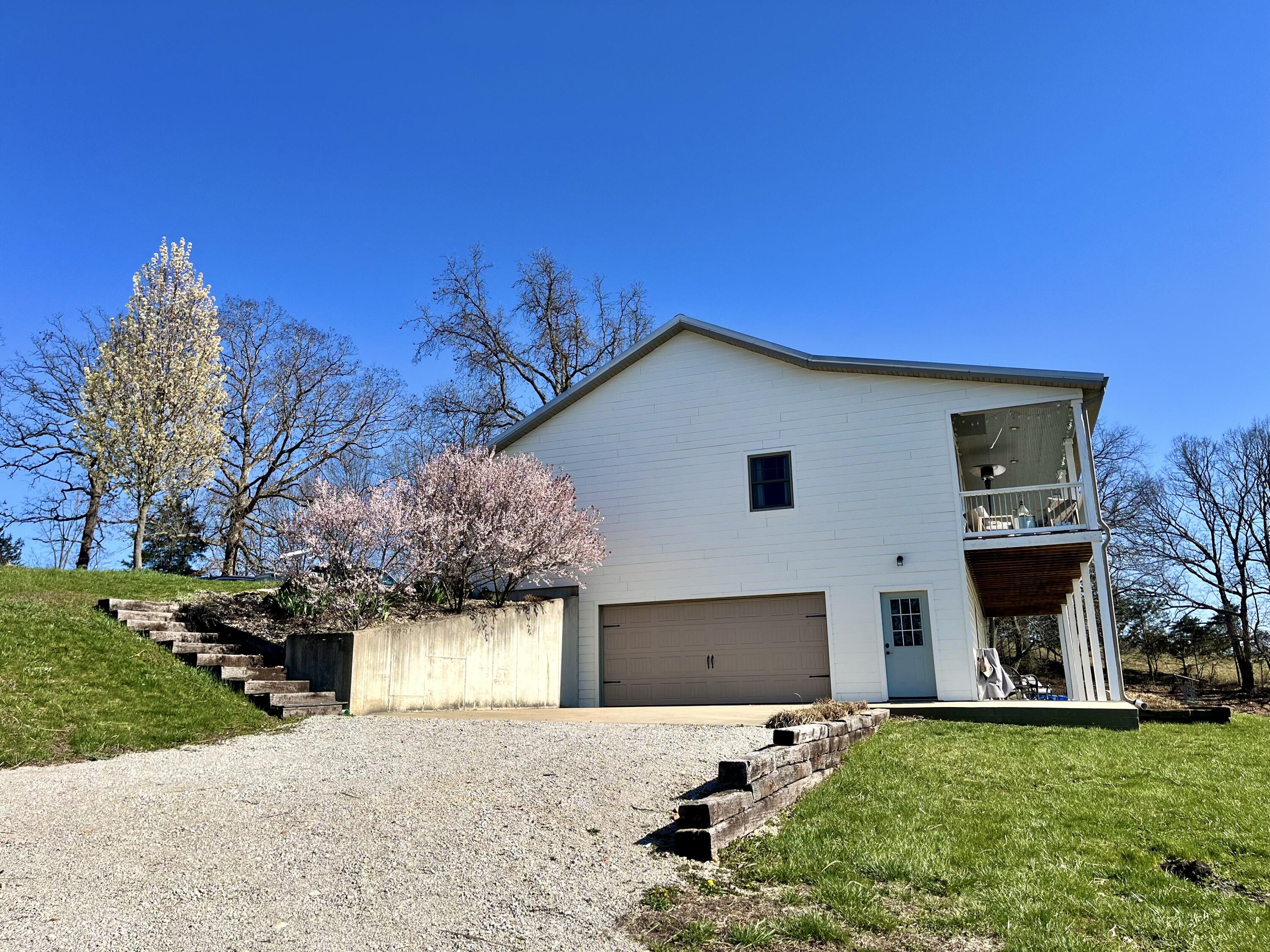 4404 Girlstown Road Property Photo 3