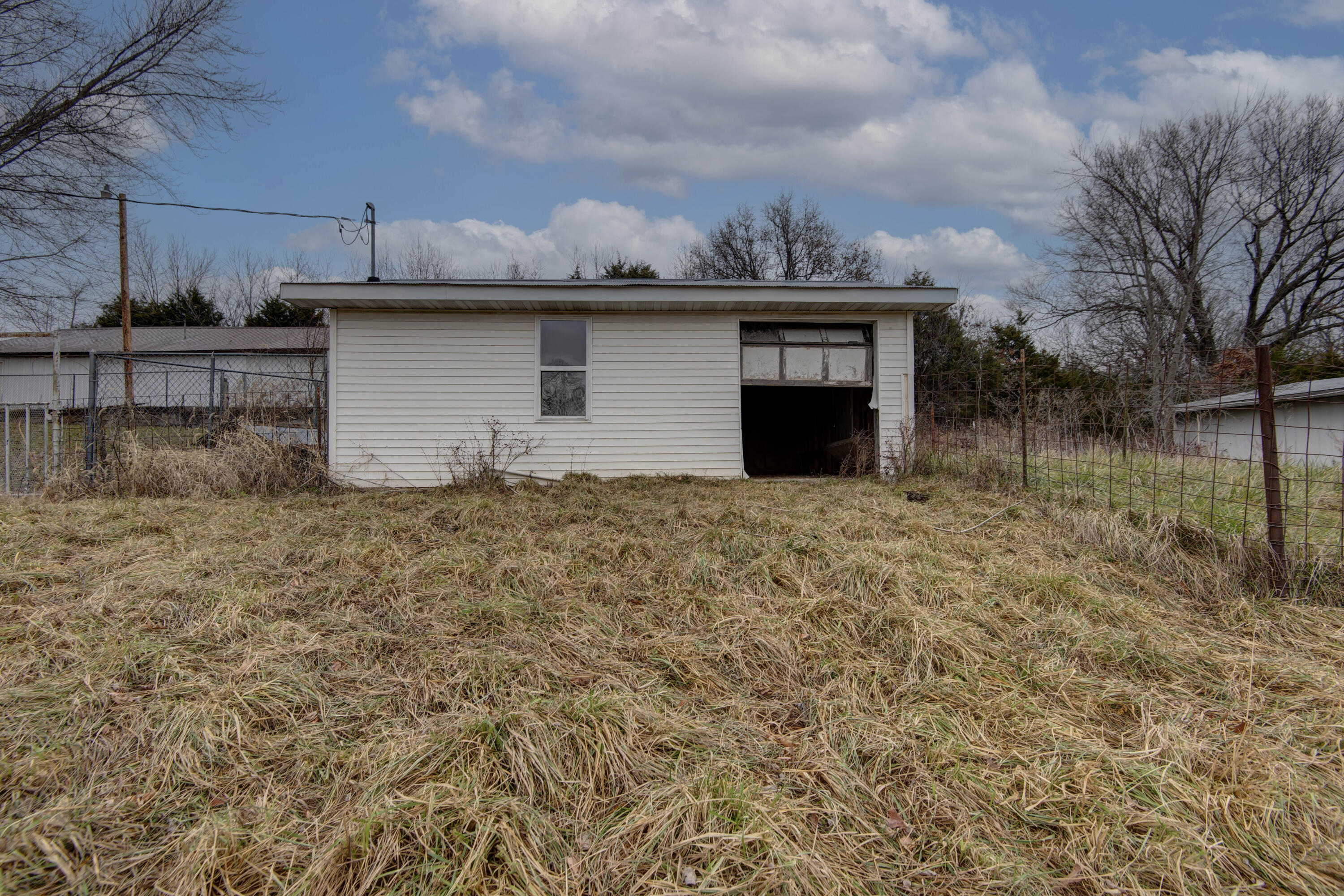 8101 State Highway A Property Photo 38