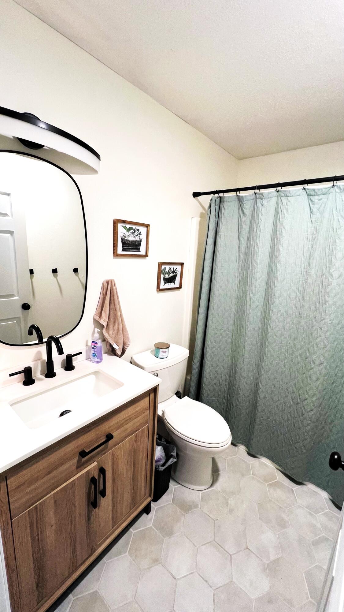 114 Redbud Lane Property Photo 8