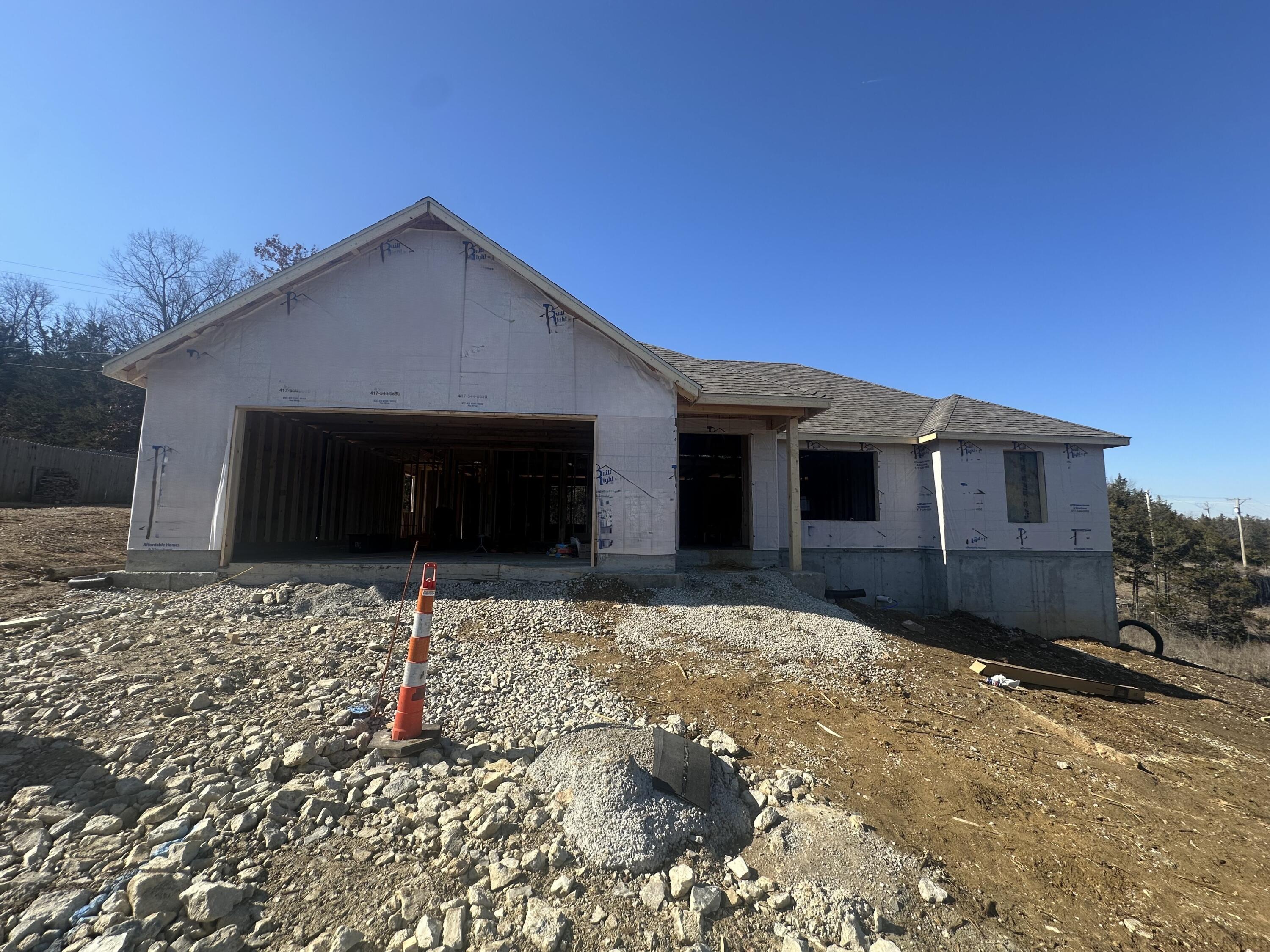 491 Pine Woods Village Drive Property Photo 4