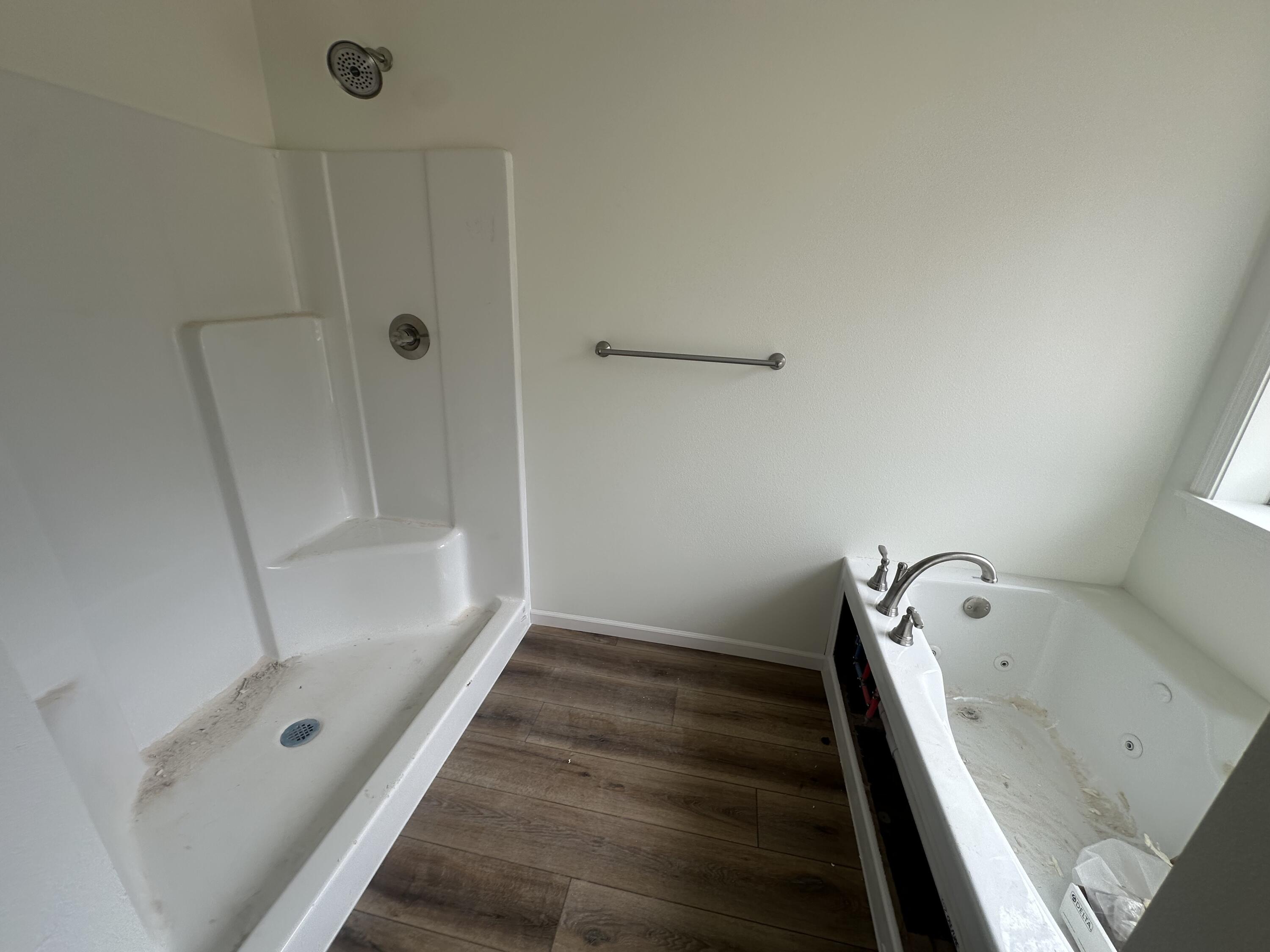 491 Pine Woods Village Drive Property Photo 9