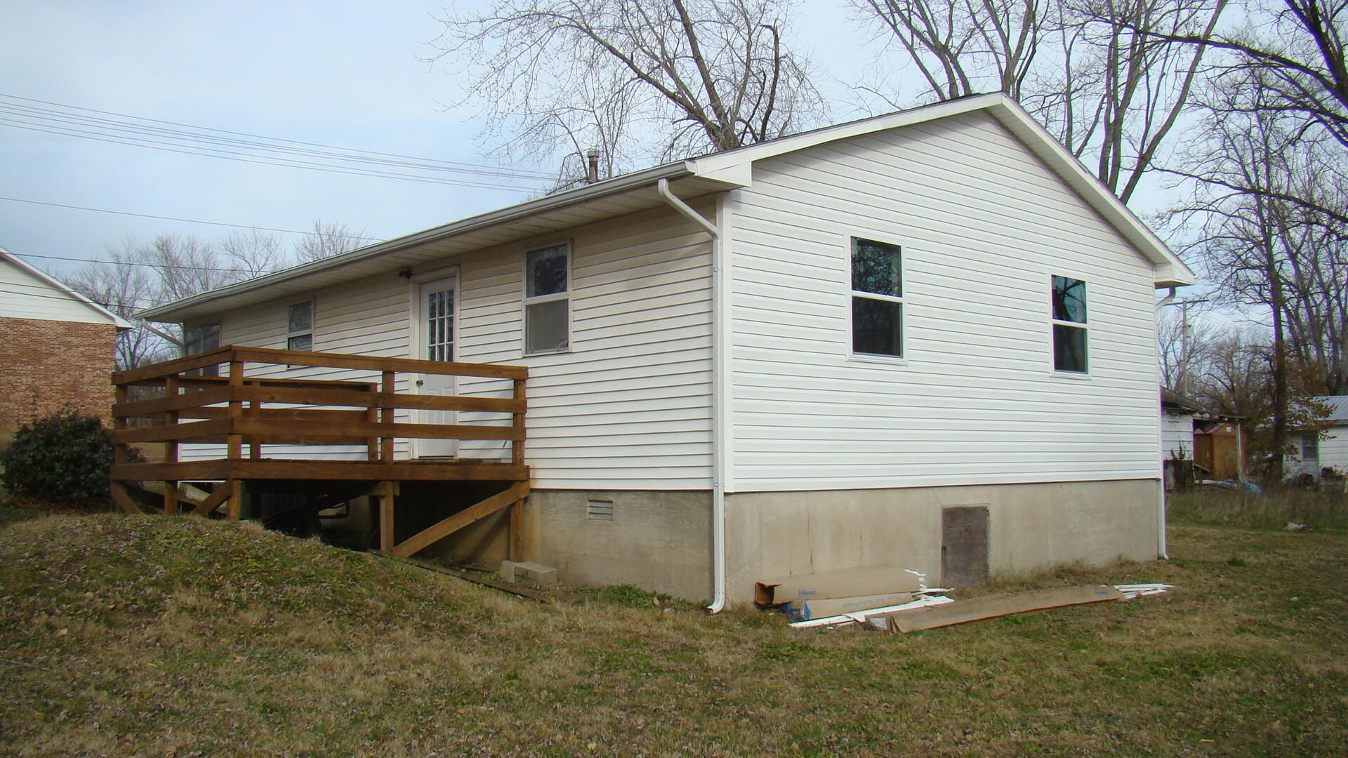 509 East 3rd Street Property Photo 3