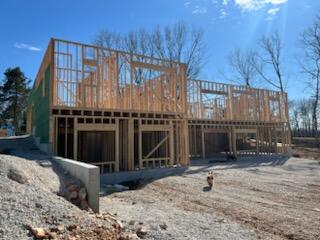 170 Riverpointe View Property Photo 9